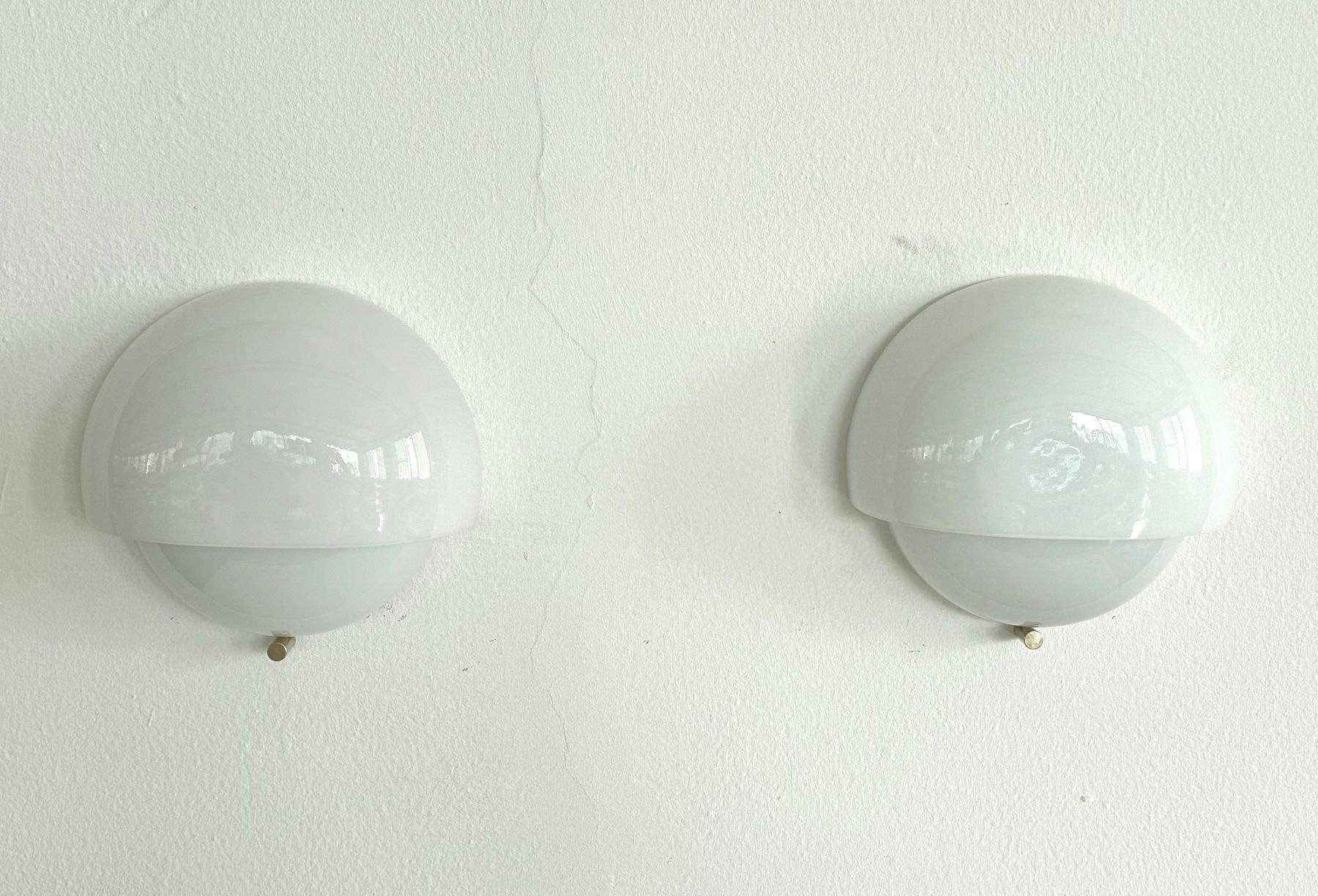 Applique da parete italiane del metà secolo di Vico Magistretti  'Mania' per Artemide, 1963 1