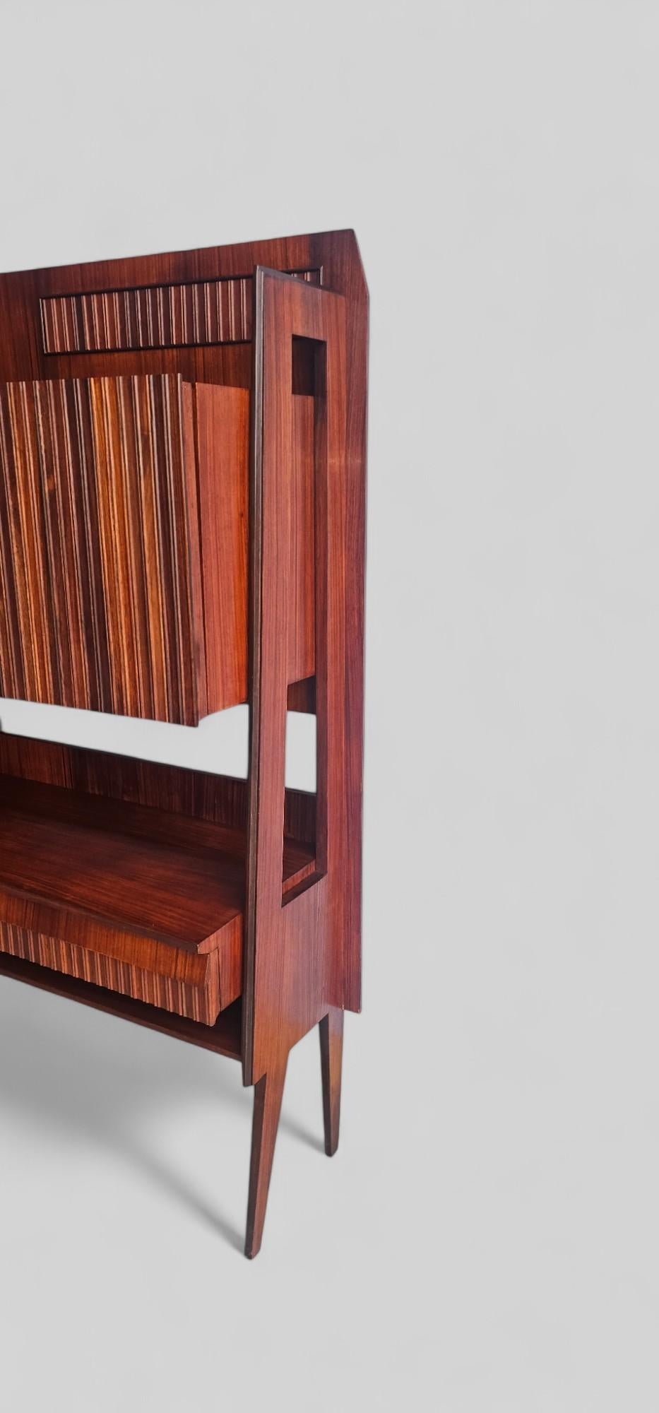 Italian Mid-Century Wall Sideboard or Cabinet Bar attributed to Vittorio Dassi For Sale 7