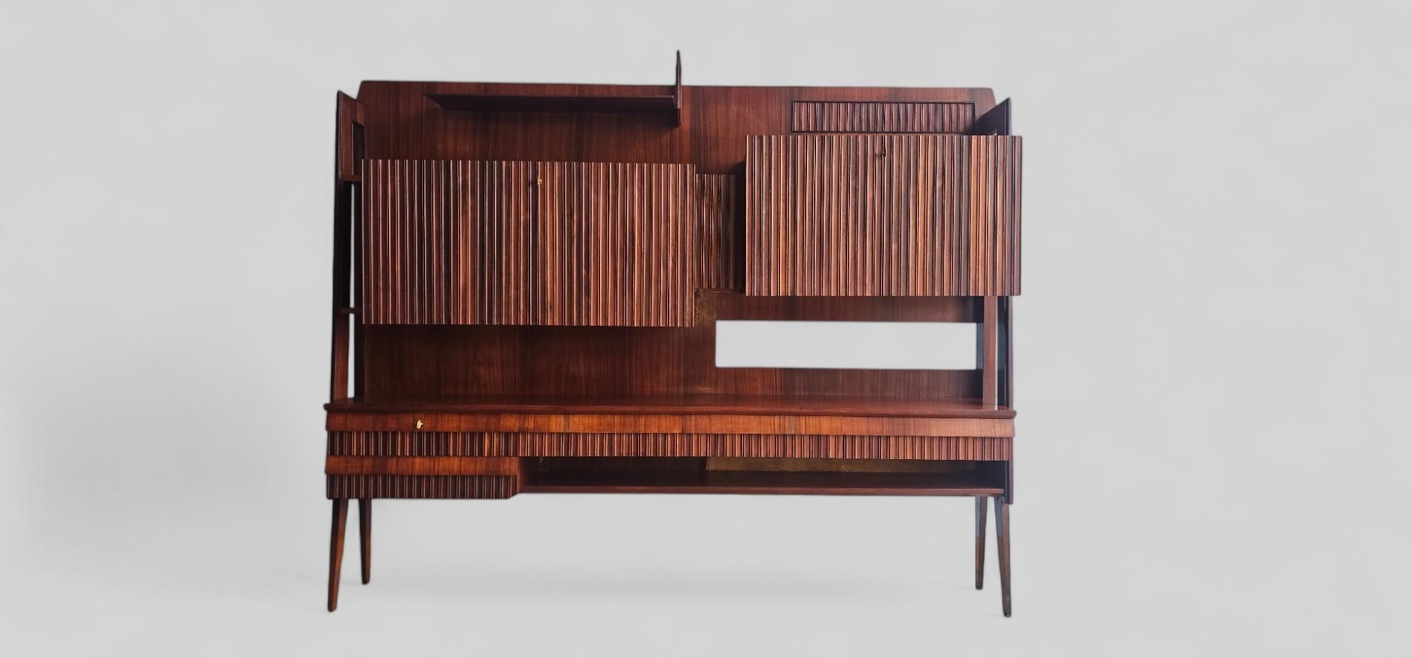 Italian Mid-Century Wall Sideboard or Cabinet Bar attributed to Vittorio Dassi For Sale 12