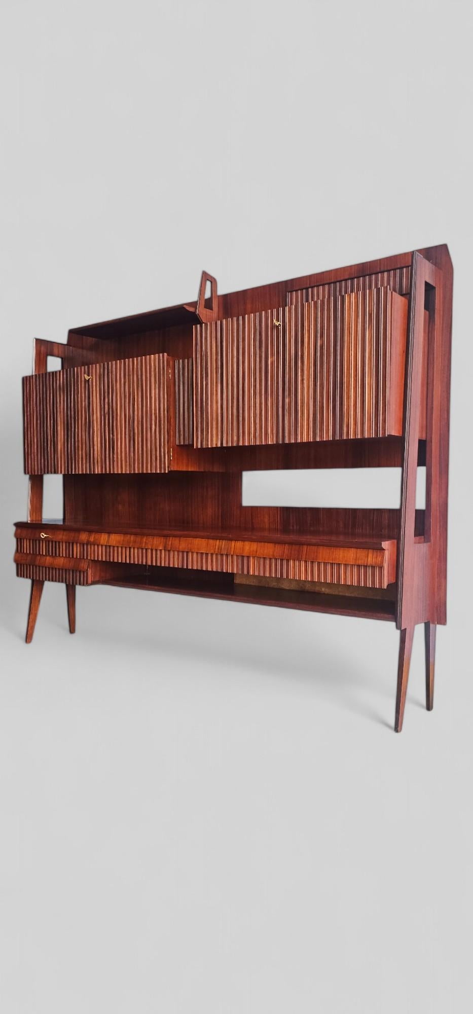 Veneer Italian Mid-Century Wall Sideboard or Cabinet Bar attributed to Vittorio Dassi For Sale