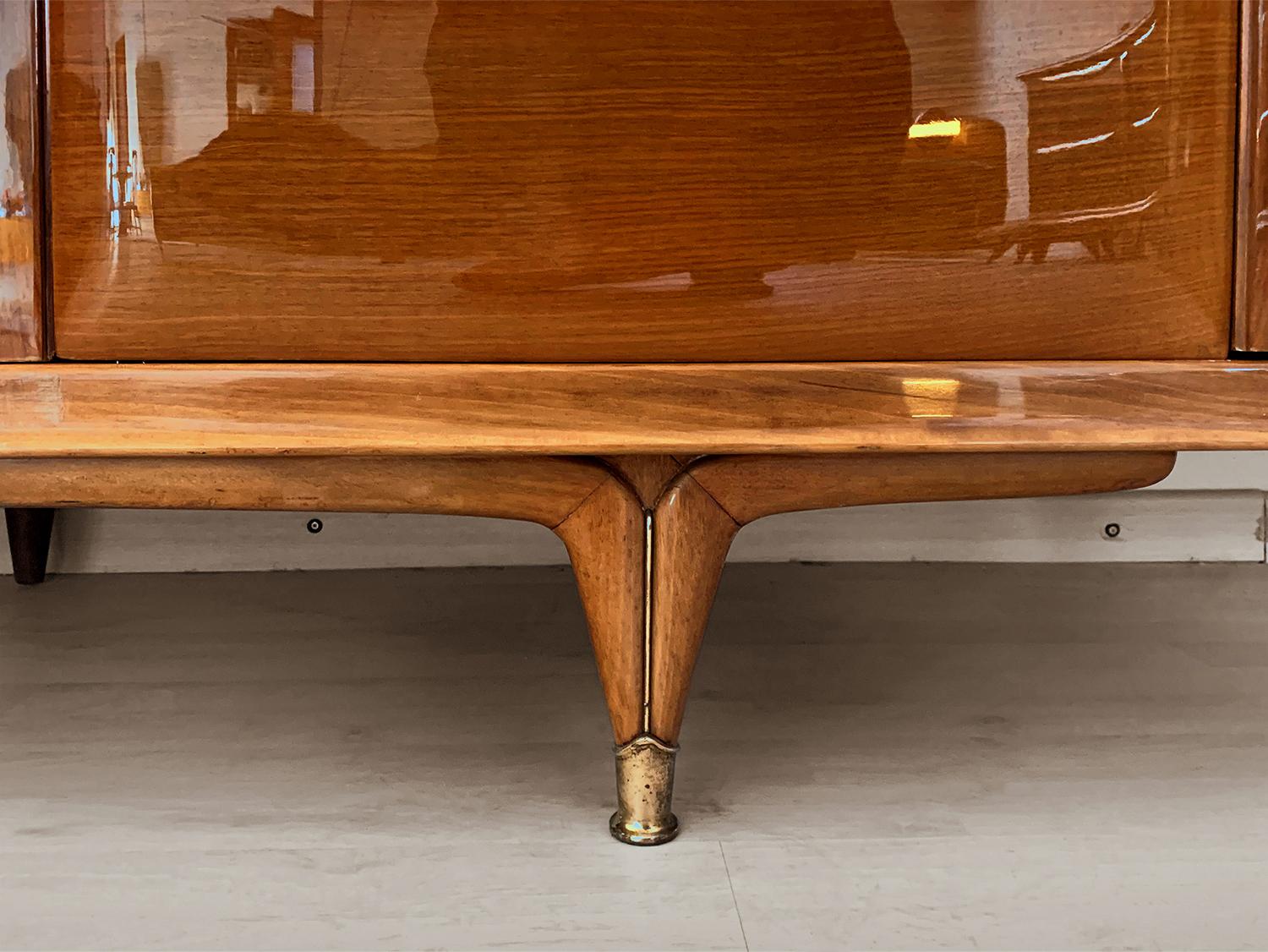 Paolo Buffa Mid-Century Walnut Armoire with Inlays and Mirrors, 1950s 3