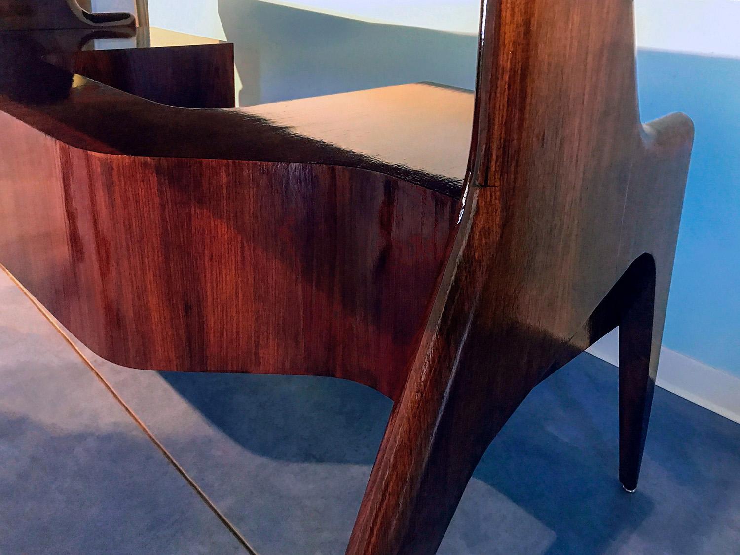 Italian Midcentury Walnut Executive Desk by Vittorio Dassi, 1950s 5
