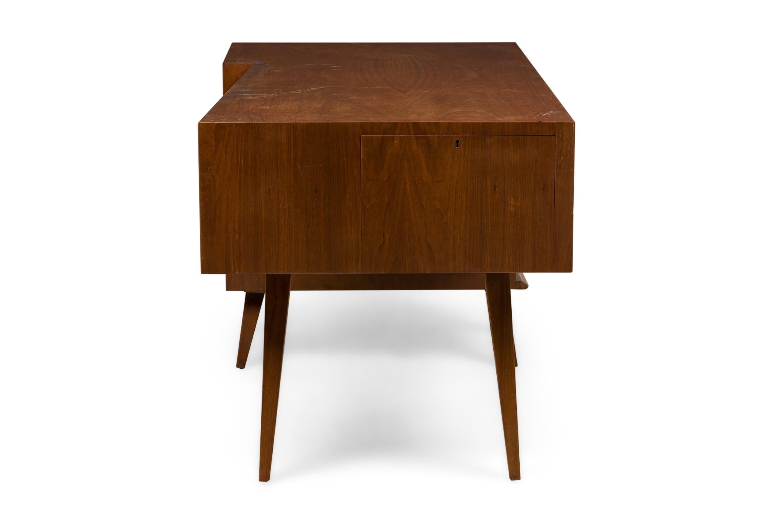 Mid-Century Modern Italian Mid-Century Walnut Ponti Style Desk For Sale