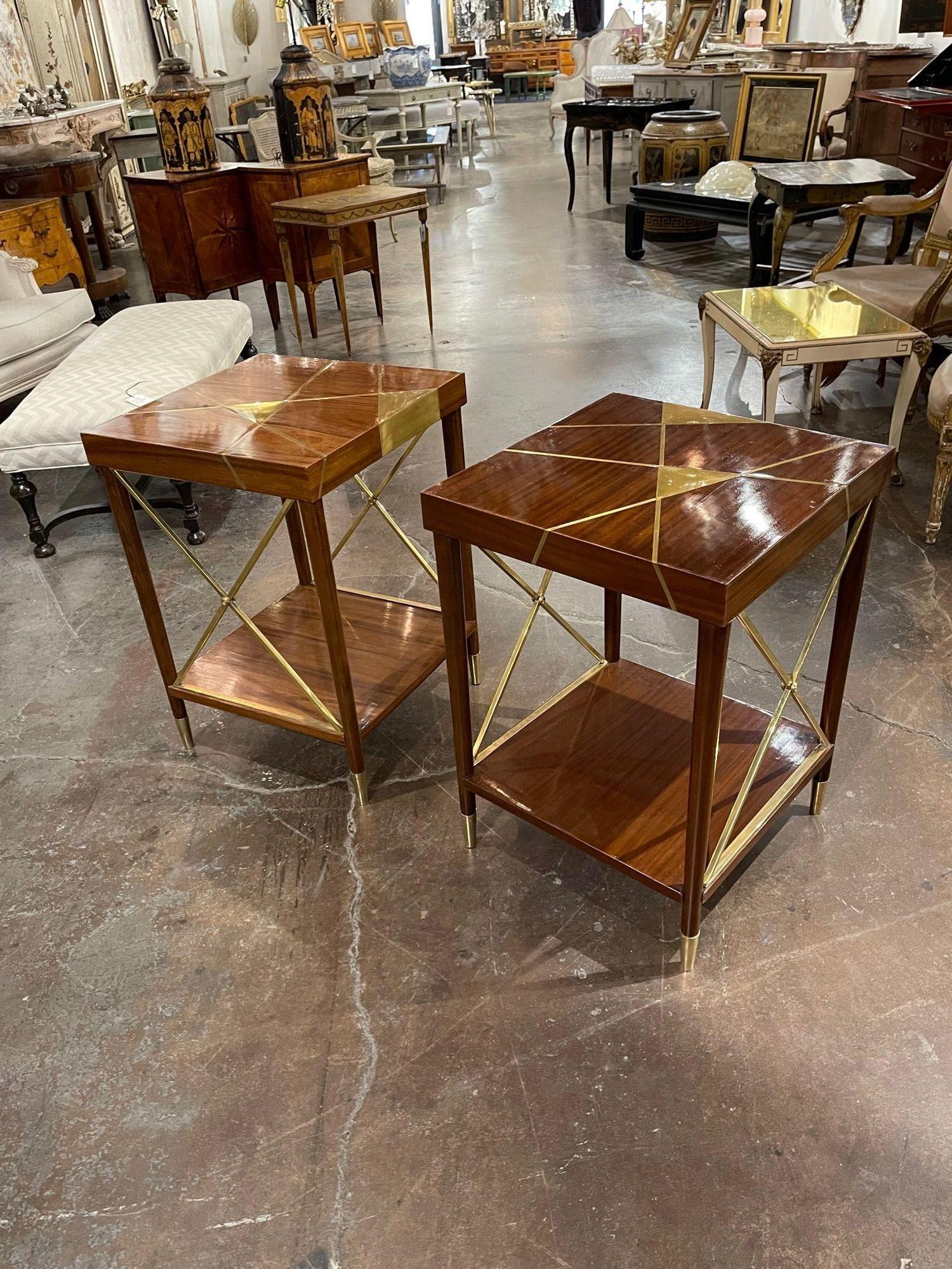 Italian Mid-Century Walnut Side Table In Good Condition For Sale In Dallas, TX