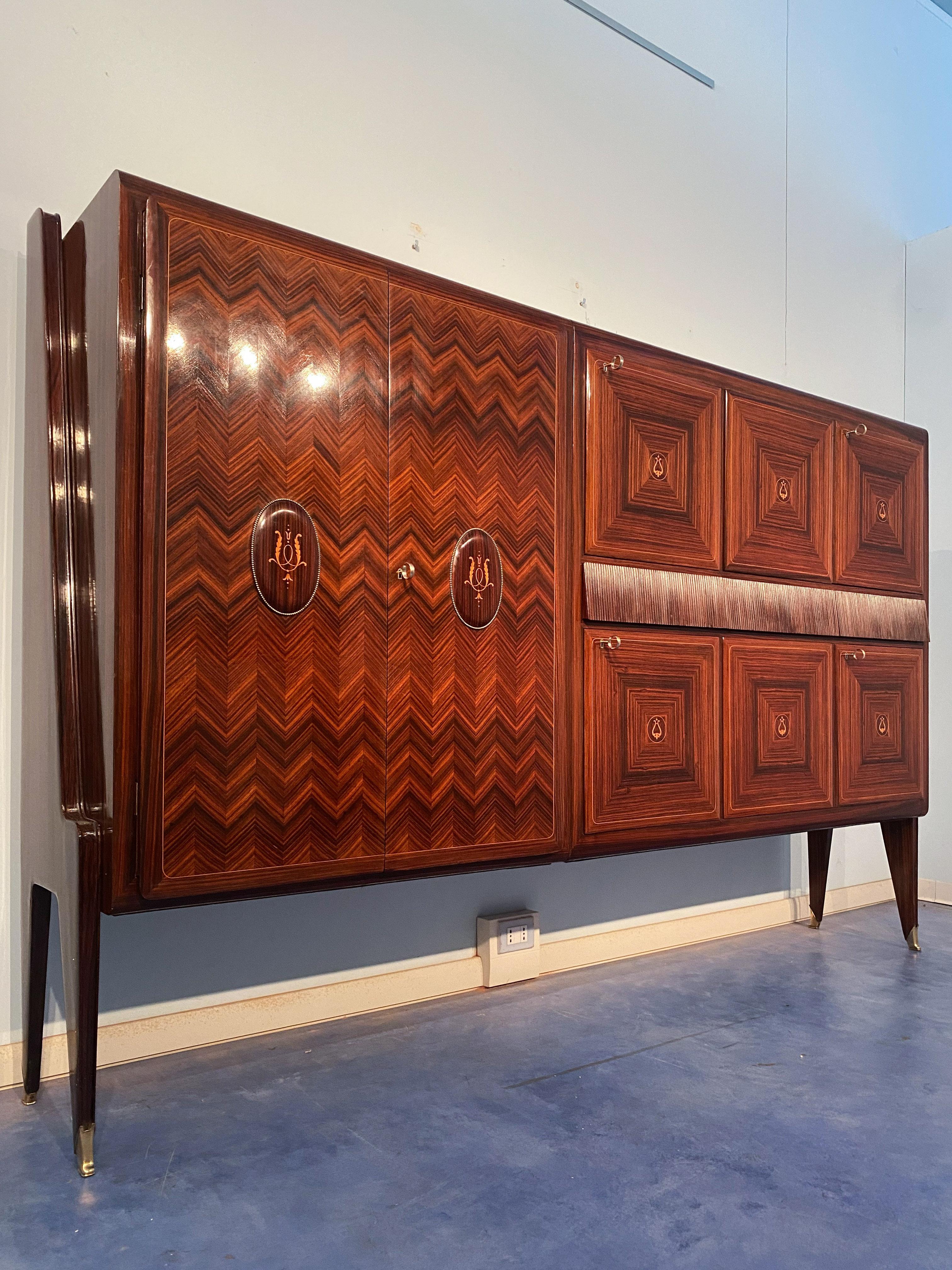 Italian Mid-Century Rosewood Tall Sideboad by Vittorio Dassi, 1950s  For Sale 8