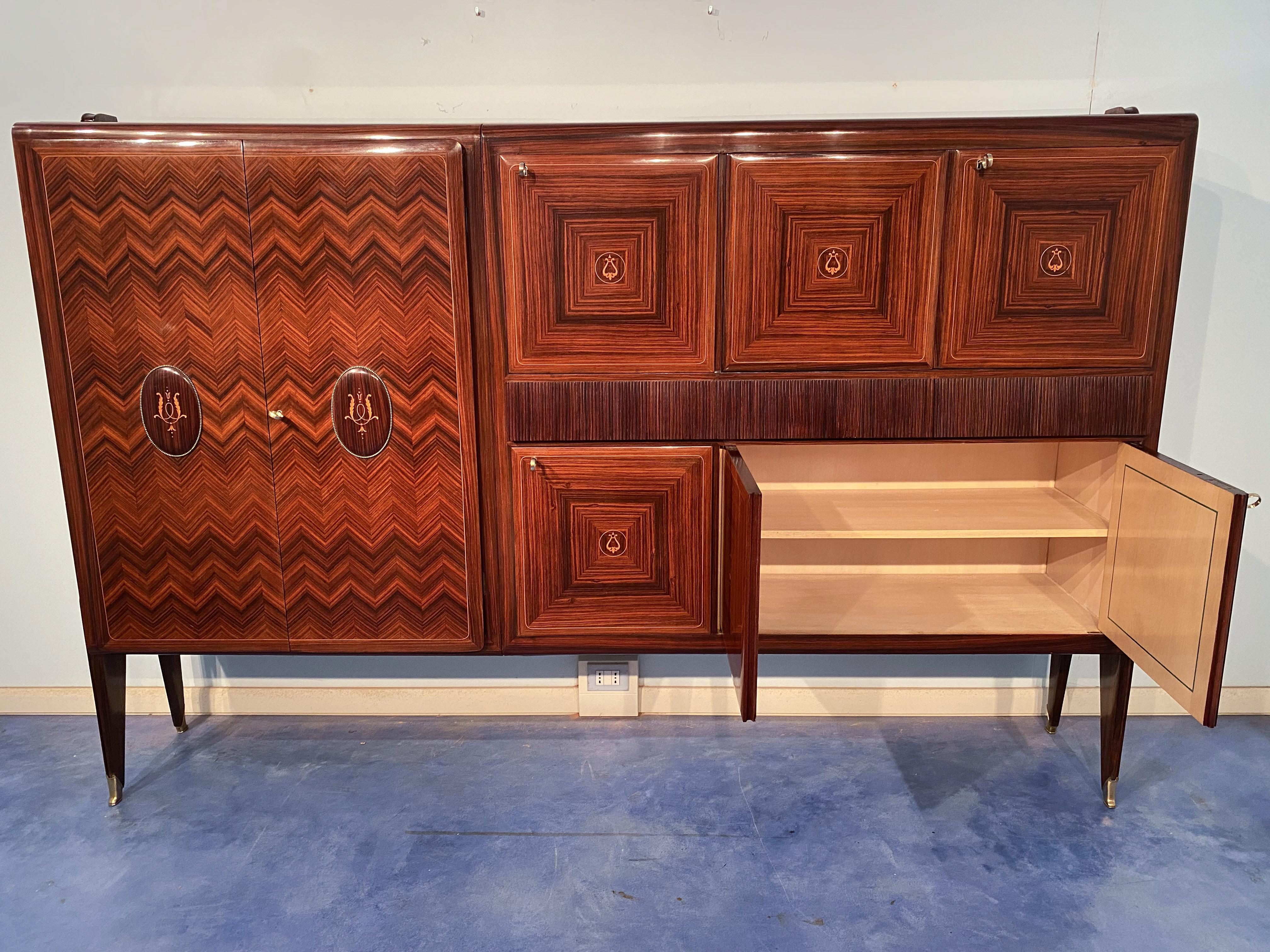 Italian Mid-Century Rosewood Tall Sideboad by Vittorio Dassi, 1950s  For Sale 2