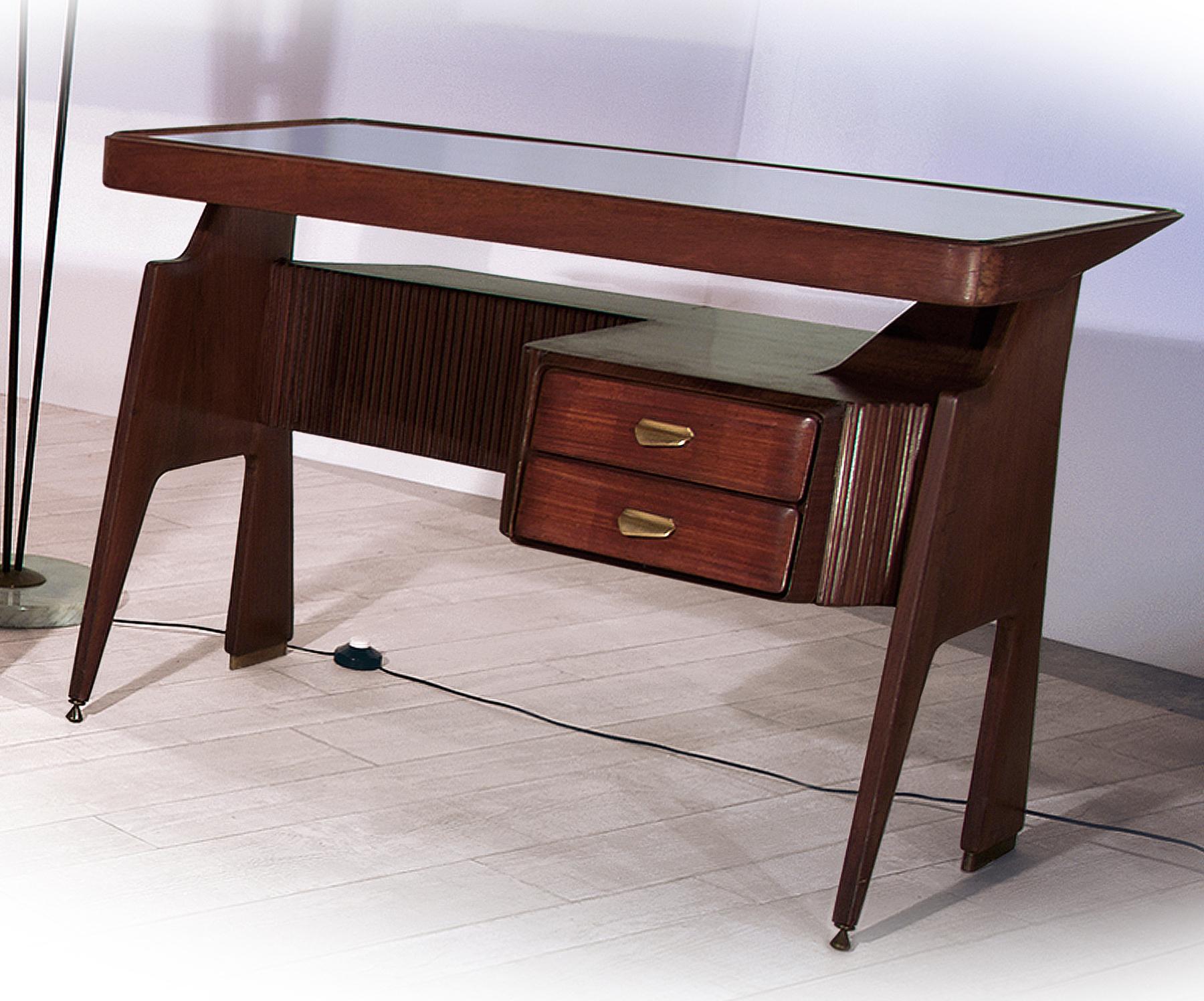 Italian Mid-Century Walnut Writing Desk by Vittorio Dassi, 1950s 4