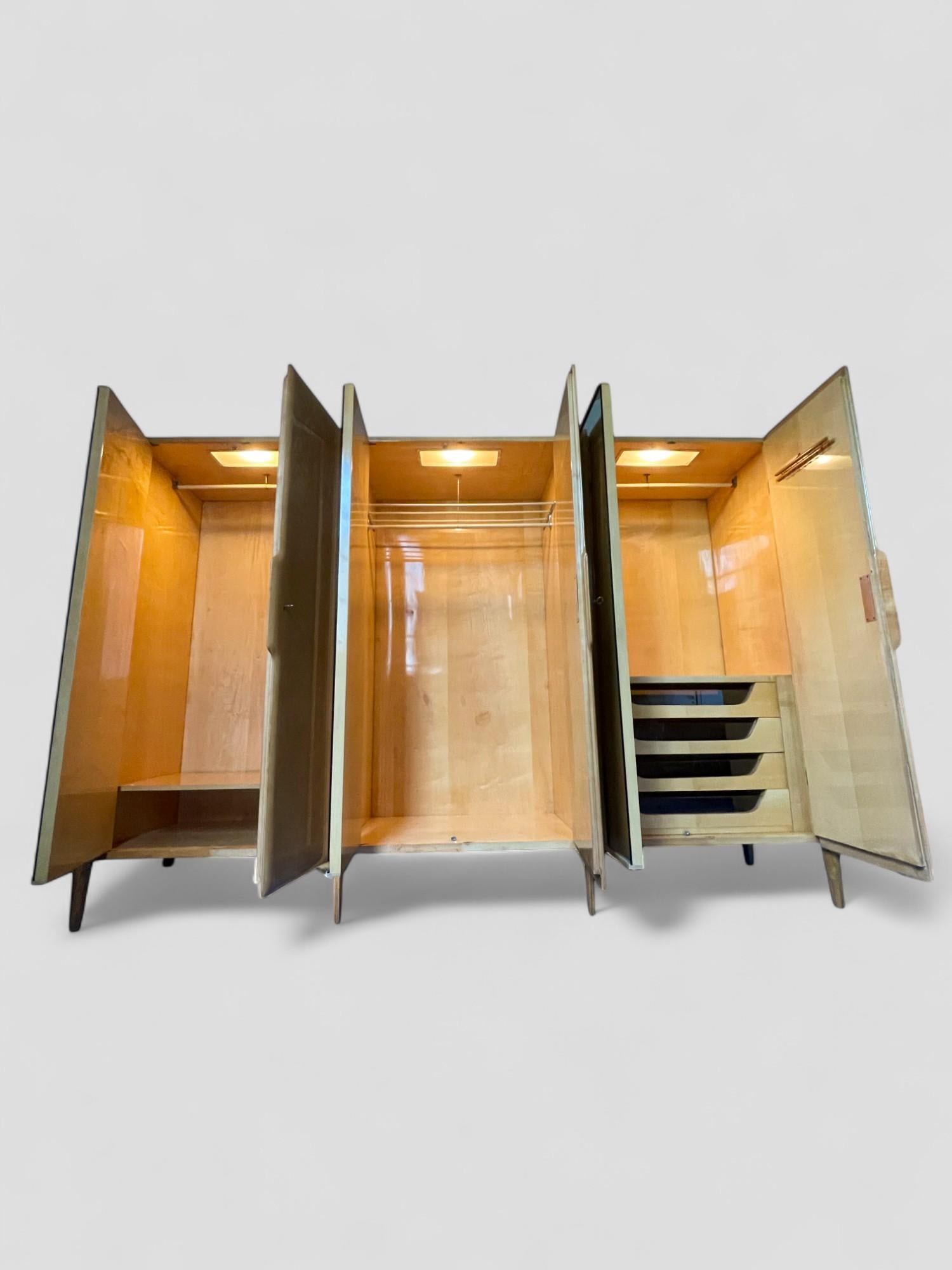 Armoire-vestiaire italienne du milieu du siècle, designée par Giò Ponti, années 1950 en vente 10