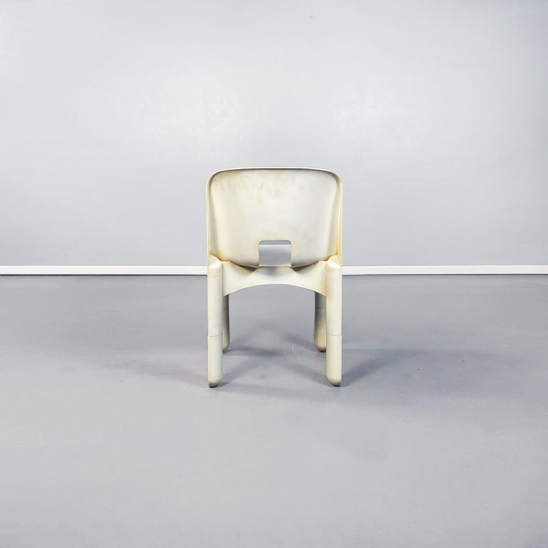 Italian Mid-Century White Absplastic Chair 860 by Joe Colombo for Kartell, 1970s In Good Condition For Sale In MIlano, IT