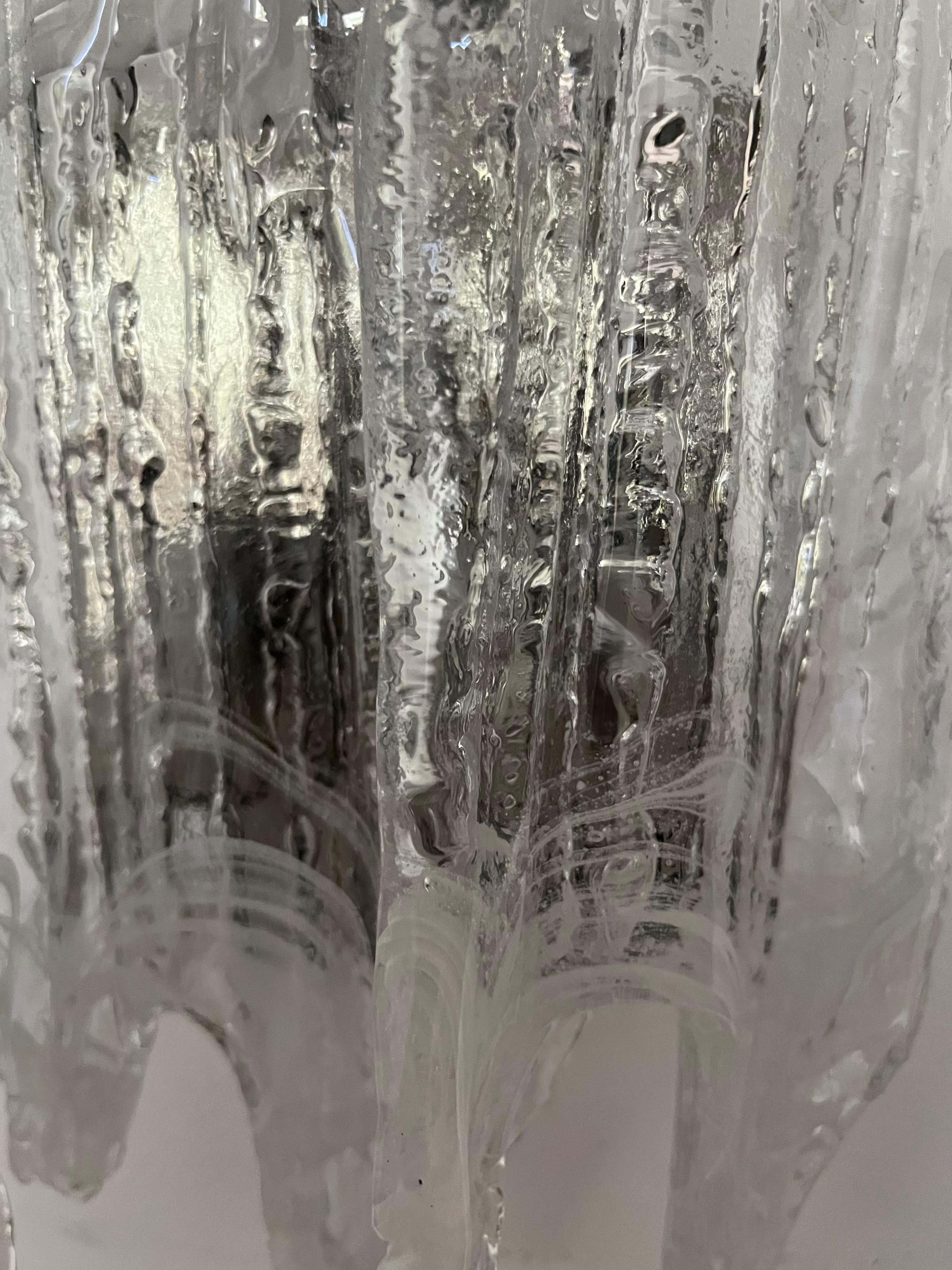 Aplique de pared italiano de mediados de siglo en cristal de Murano blanco transparente de Mazzega, años 70 en venta 4