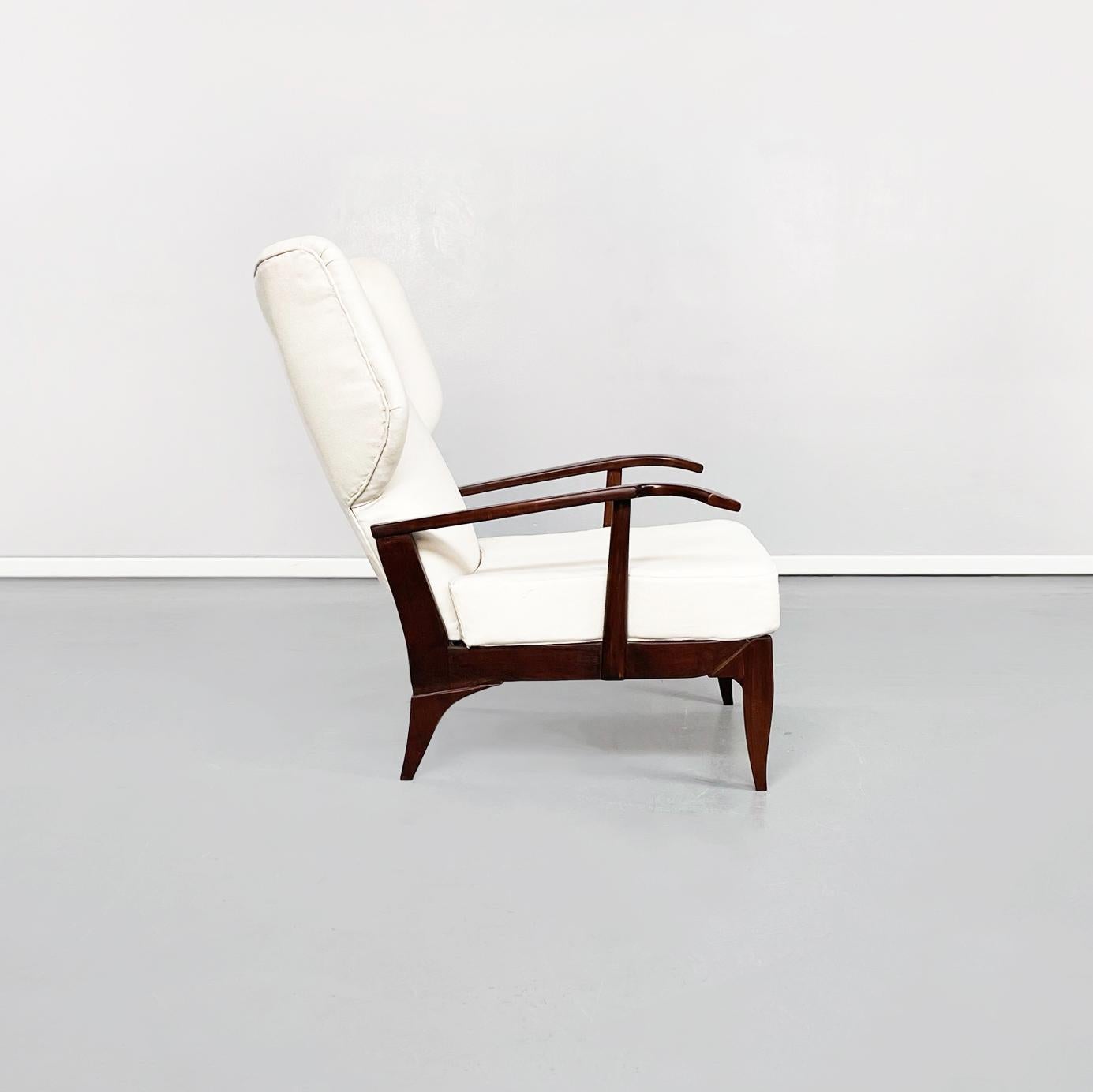 Mid-Century Modern Italian Mid-Century White Fabric and Wooden Armchair by Paolo Buffa, 1950s For Sale