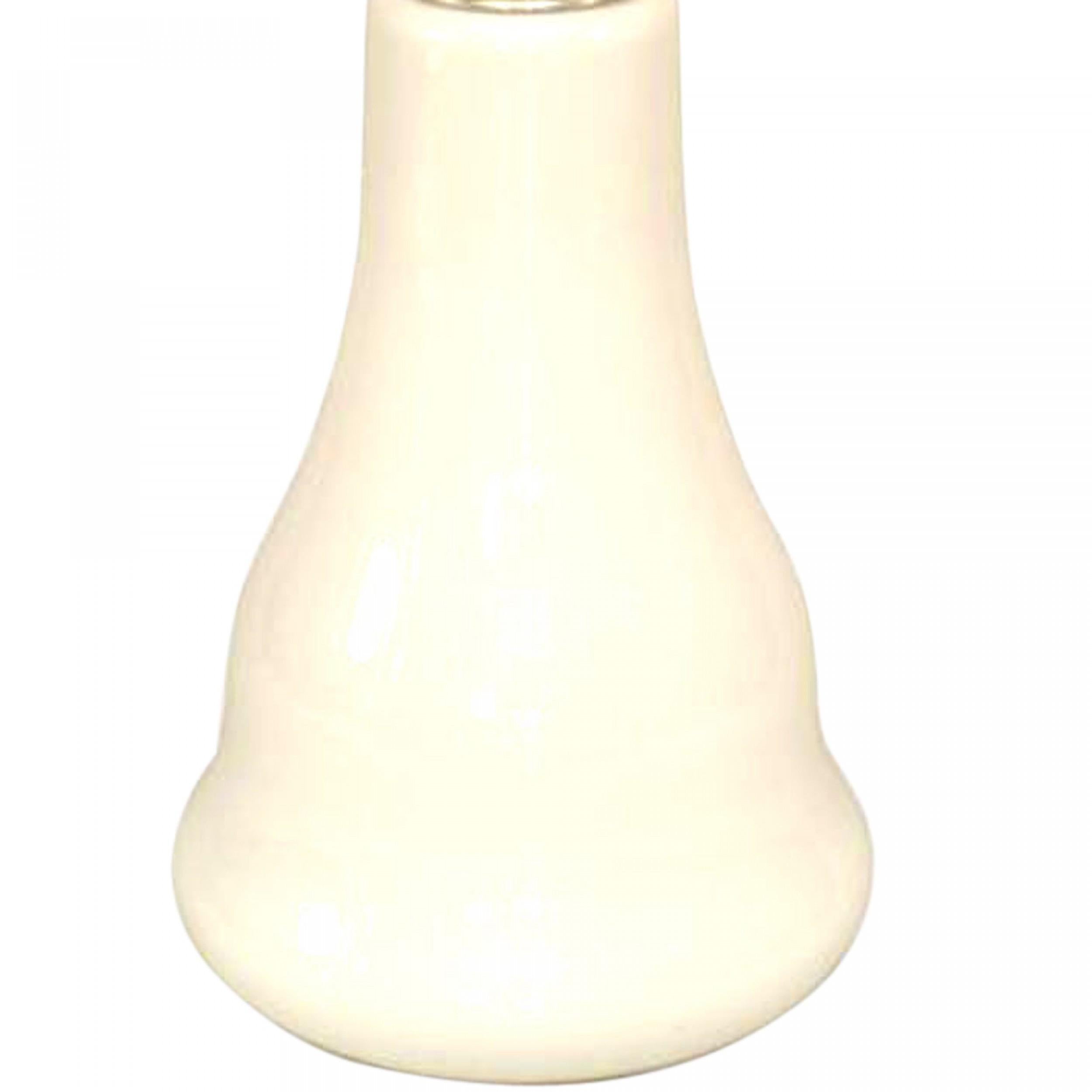 Hand-Crafted Italian Mid-Century White Glass and Aluminum Floor Lamp For Sale