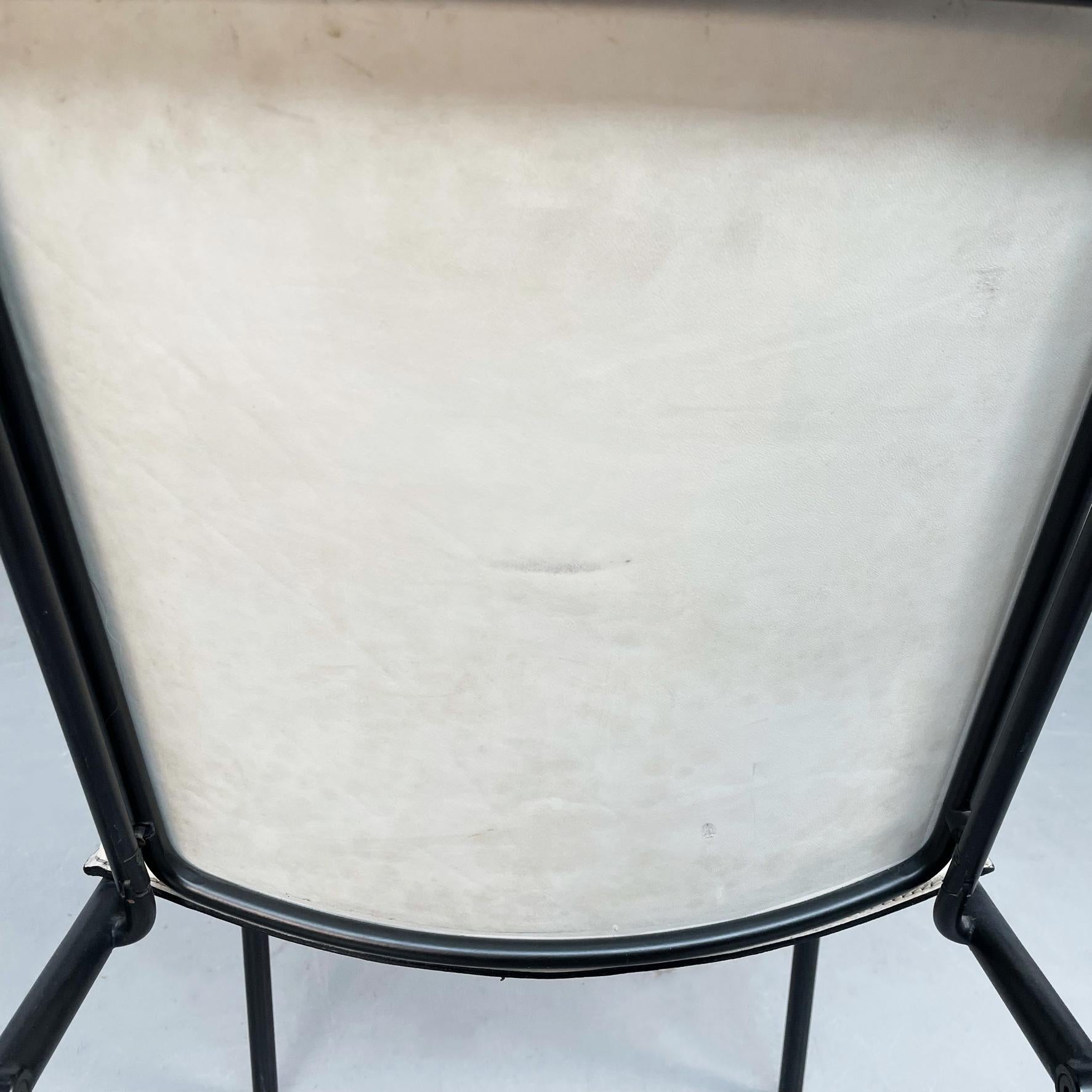 Italian Mid-Century White Leather and Black Metal Chair, 1980s 10