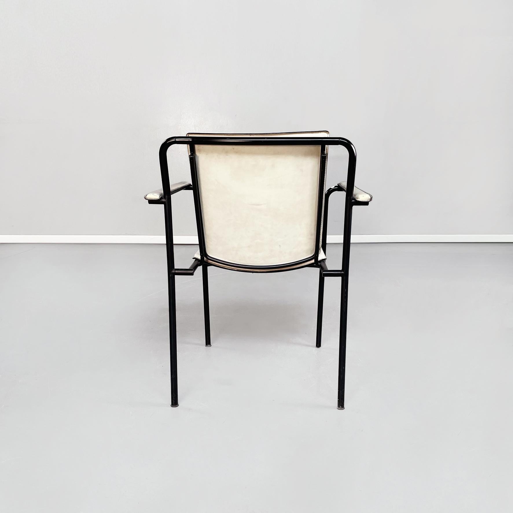 Italian Mid-Century White Leather and Black Metal Chair, 1980s In Good Condition In MIlano, IT