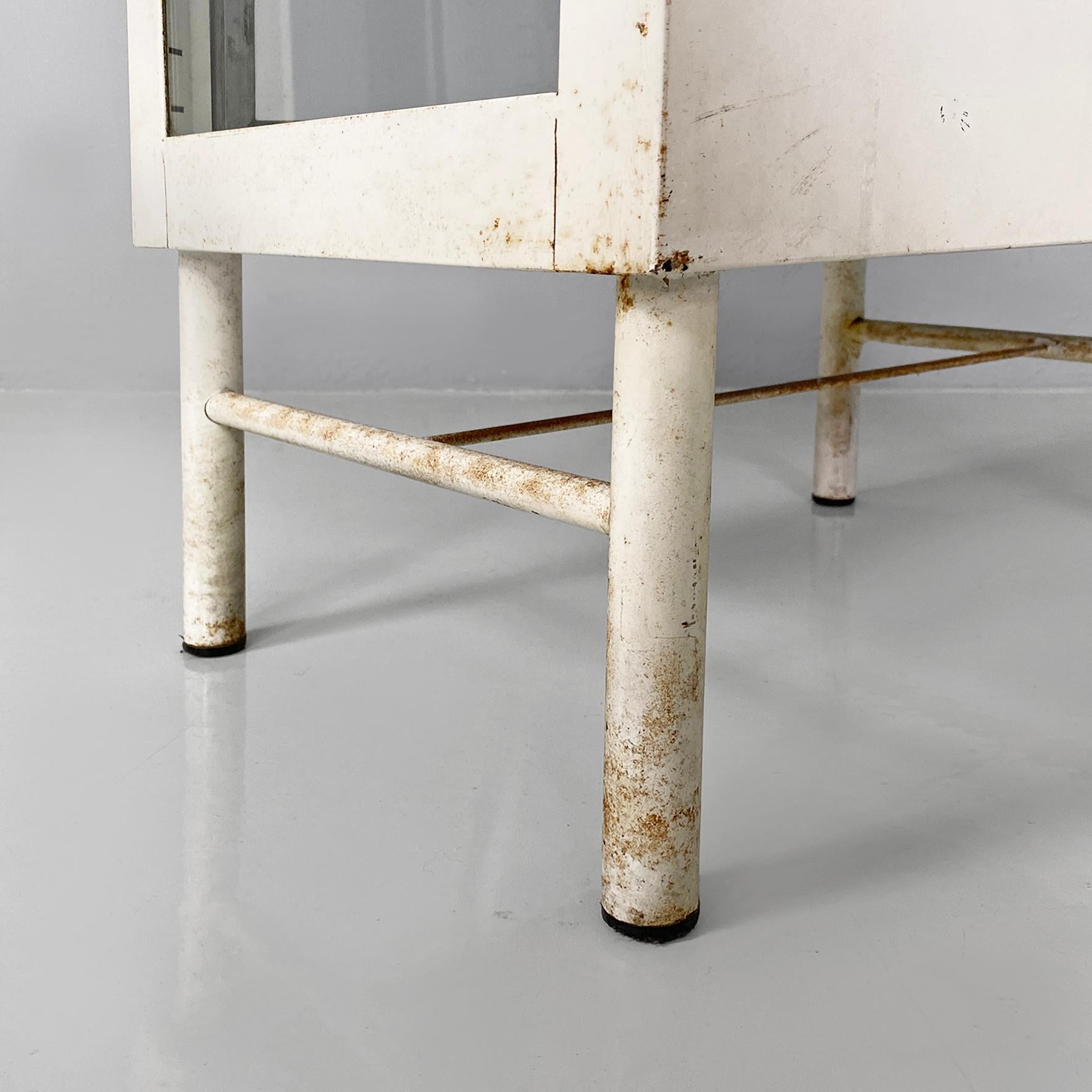 Italian mid-century white metal and glass old pharmacy display cabinet, 1950s im Angebot 5