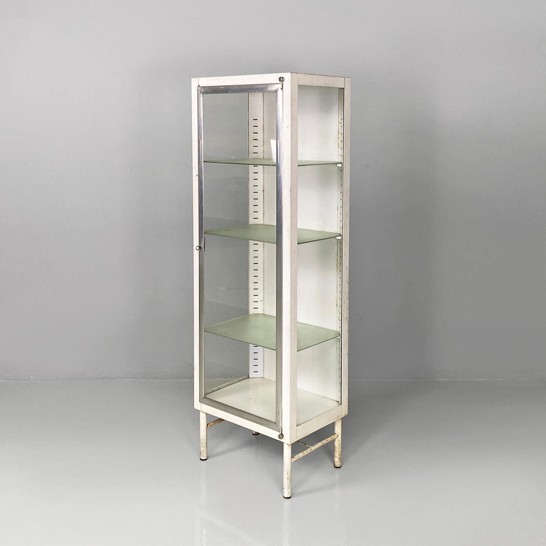 Italian mid-century white metal and glass old pharmacy display cabinet, 1950s im Angebot 13