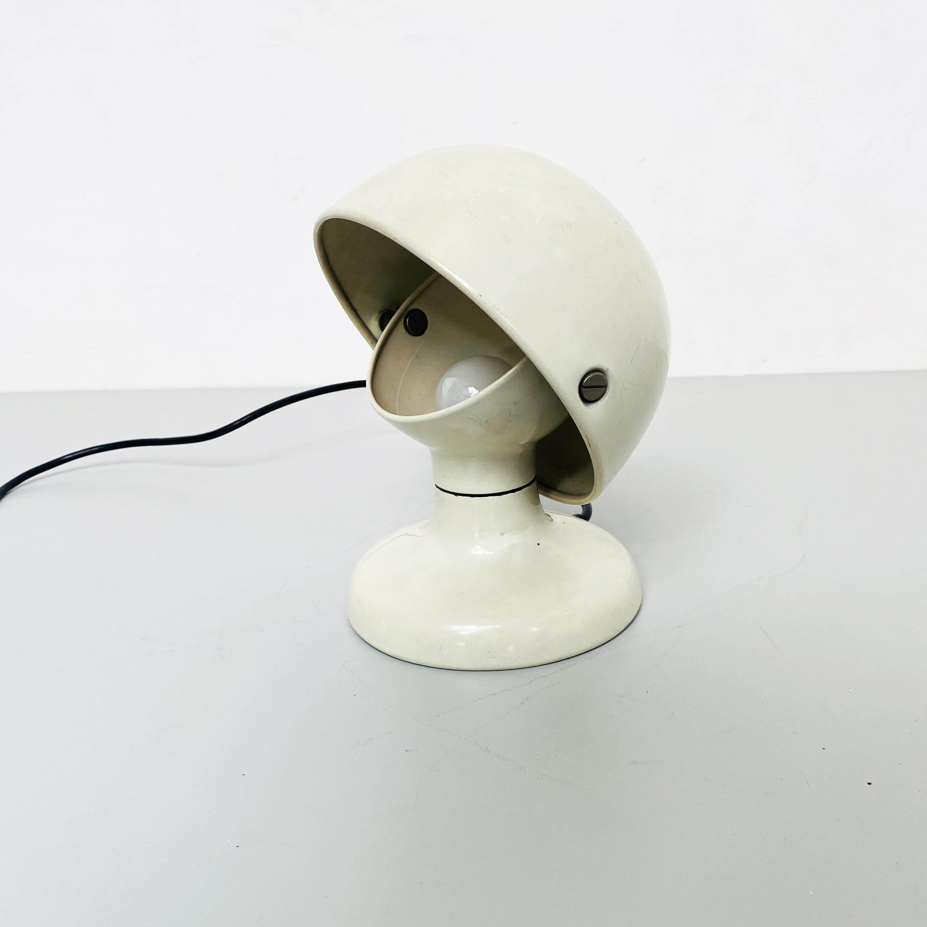 Mid-20th Century Italian Mid-Century White Metal Jucker Table Lamp by Tobia Scarpa for Flos, 1963 For Sale