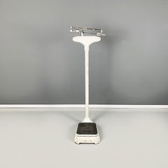 Italian Mid-Century White Metal Vertical Medical Scale by Salus, 1960s