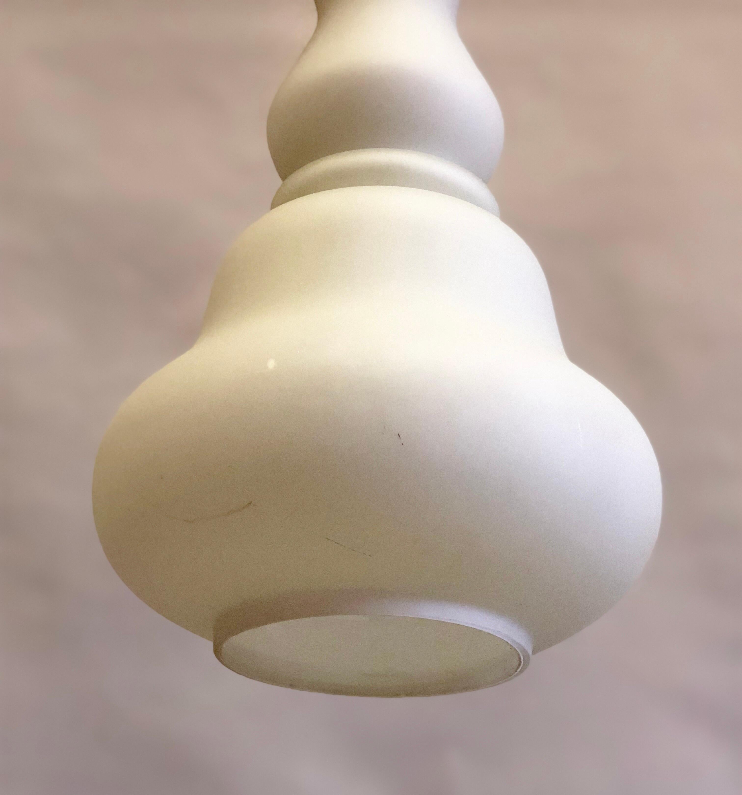Italian Mid-Century White Murano Glass Pendant or Lantern by Stilnovo For Sale 1