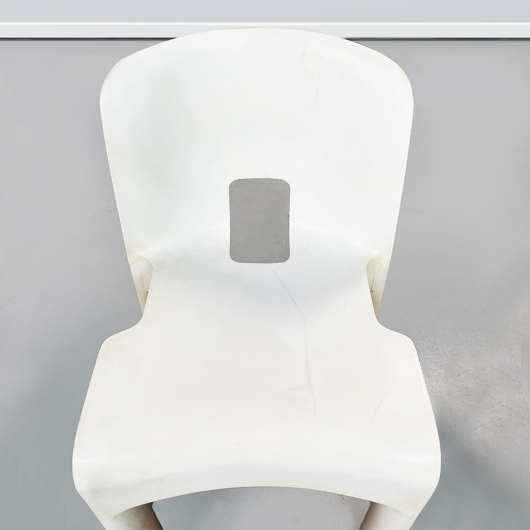 Chaises italiennes en plastique blanc du milieu du siècle 860 de Joe Colombo pour Kartell, 1970 1