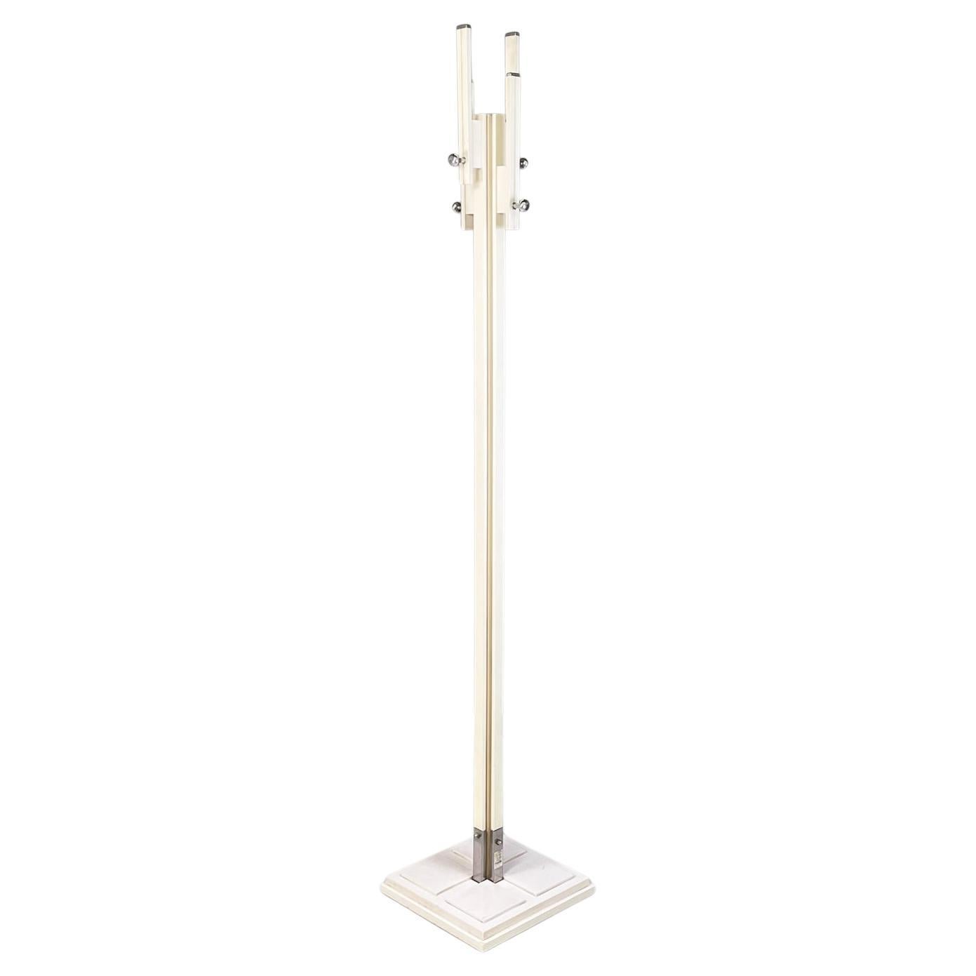 Italian Midcentury White Wood Metal Coat Stand by Carlo de Carli for Fiarm, 1960 For Sale