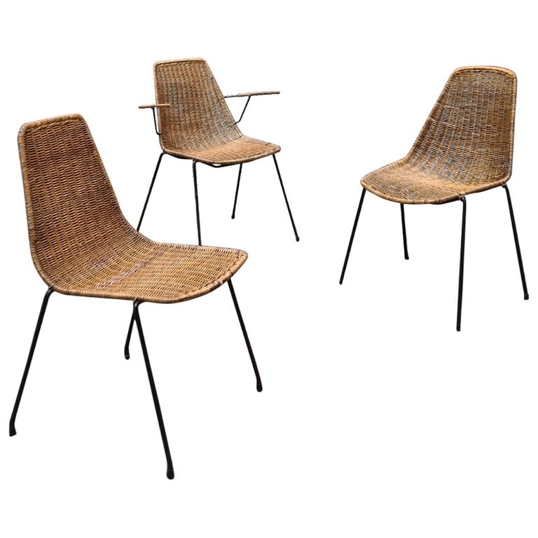 Italian Midcentury Wicker Chairs with Metal Rod by Campo and Graffi