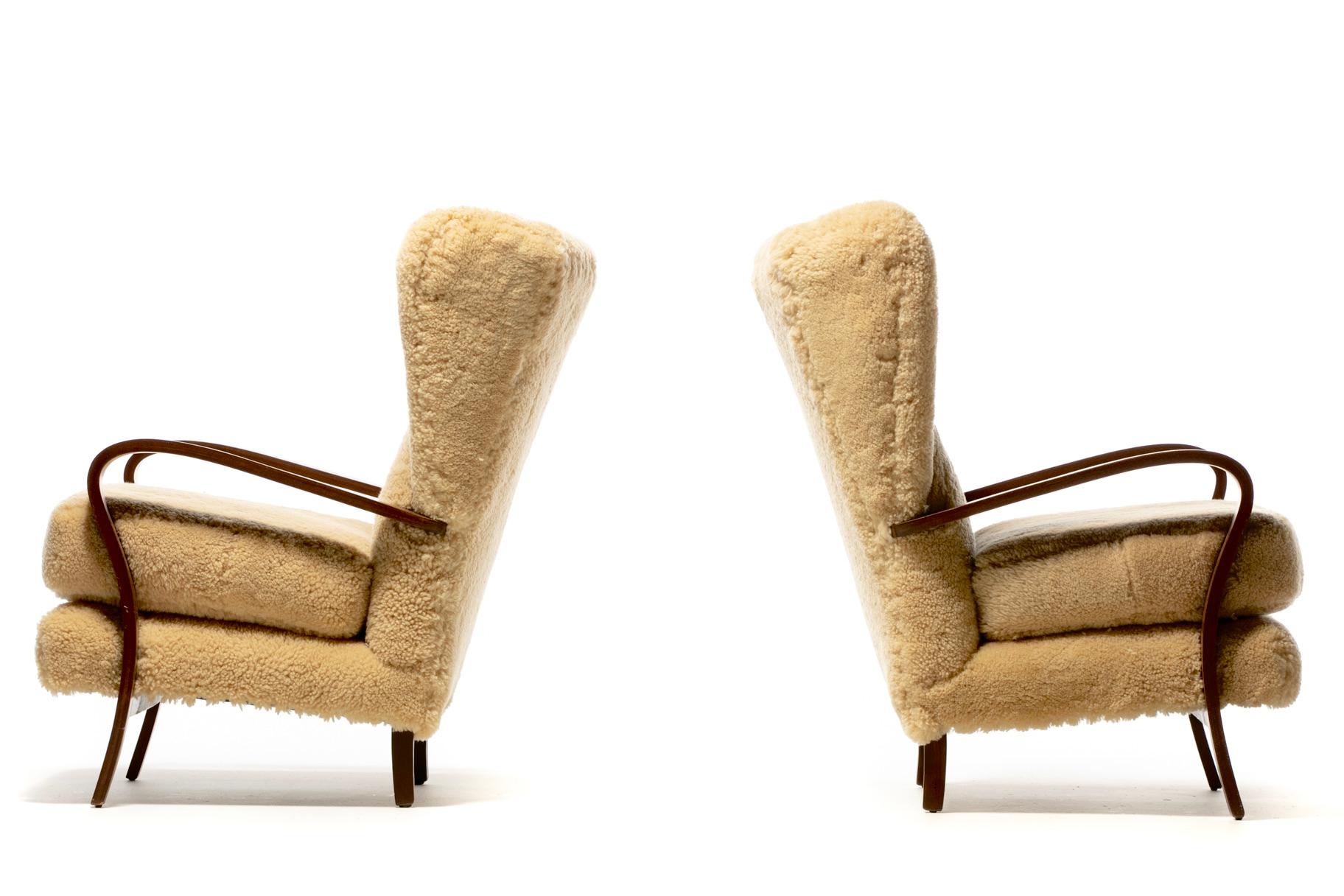 Italian Mid Century Wingback Chairs in Hand Sewn Champagne Shearling c. 1960 For Sale 2