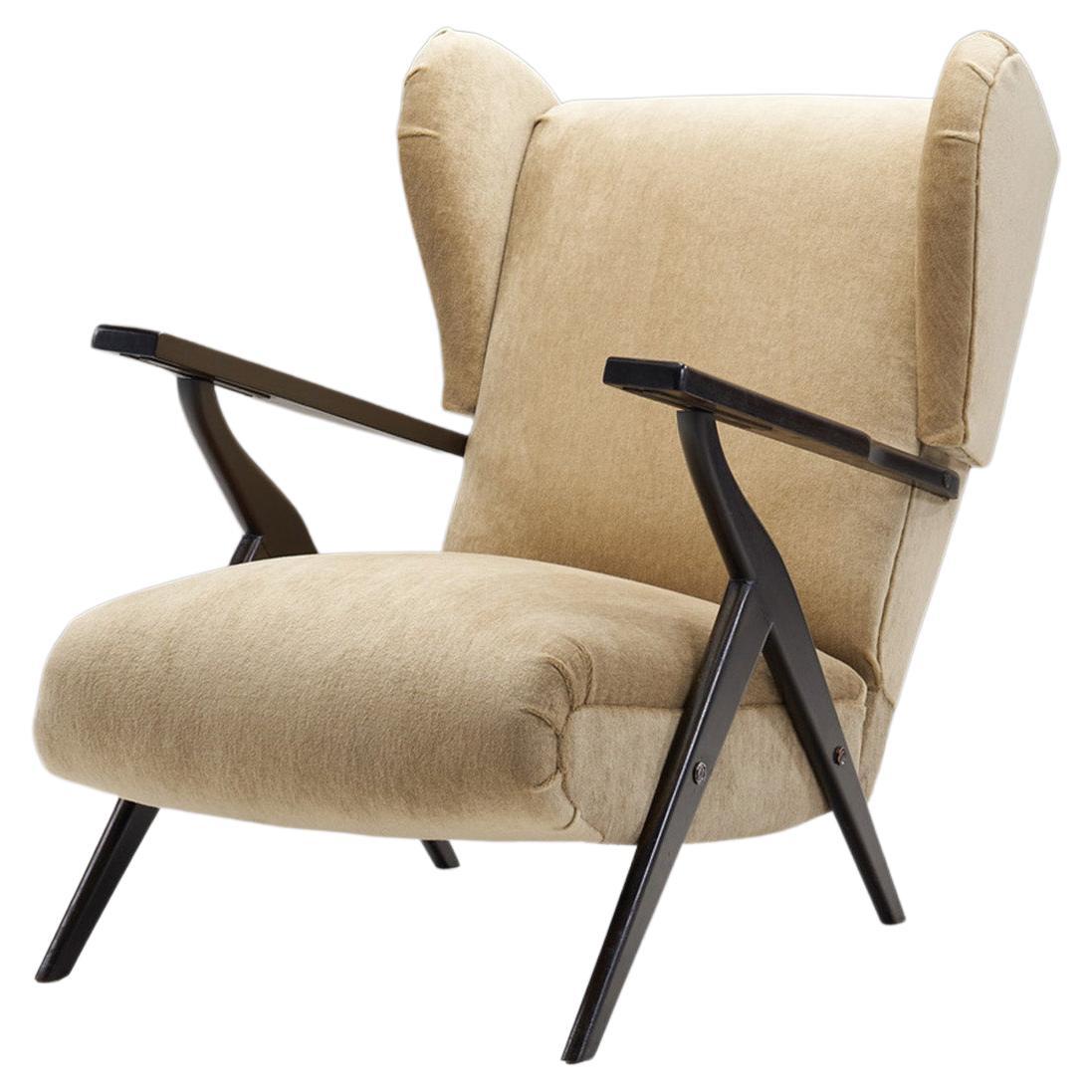 Italian Mid-Century Wingback Lounge Chair, Italy 1950s
