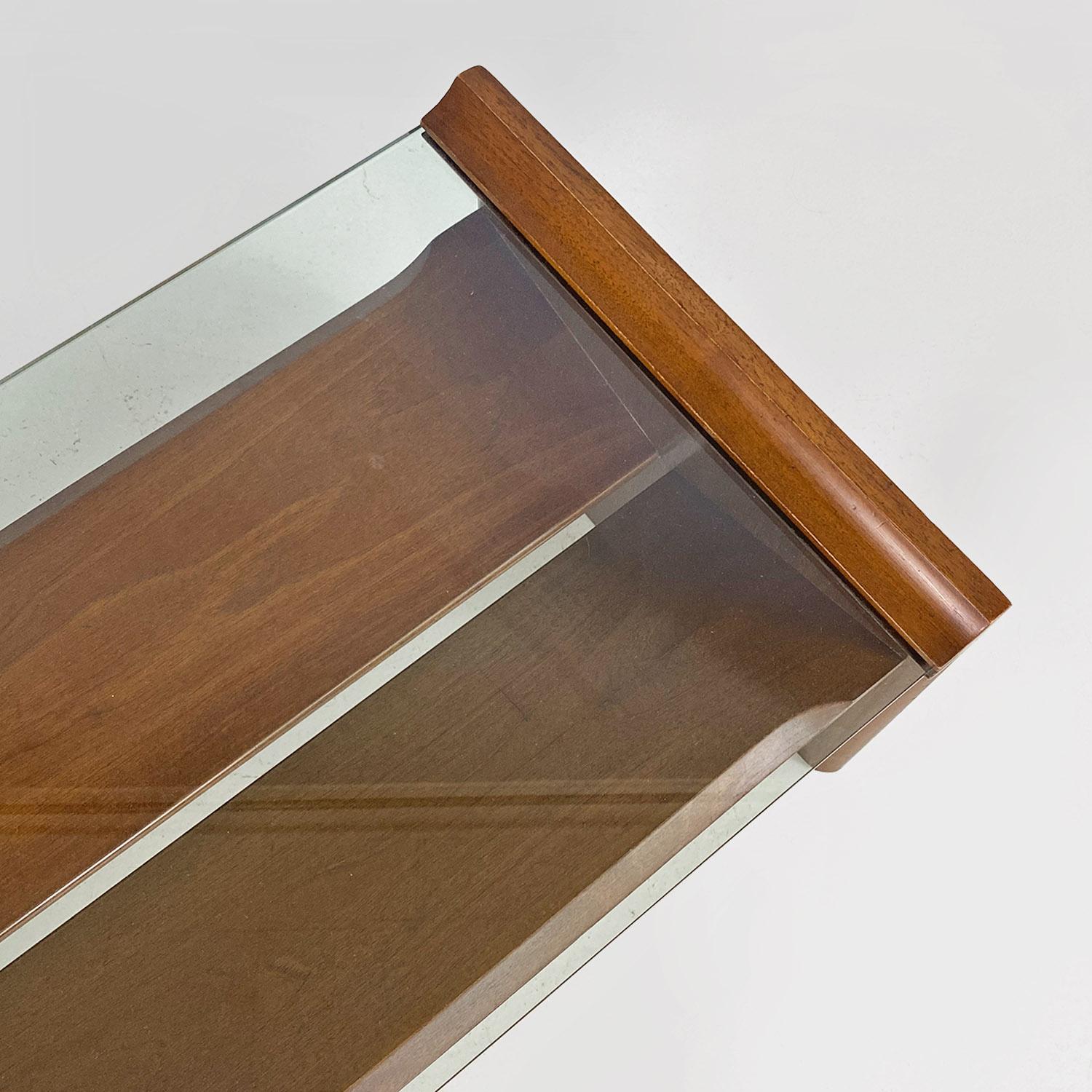Italian mid century wood and glass Acca coffee table Takahama Gavina, 1960s For Sale 3