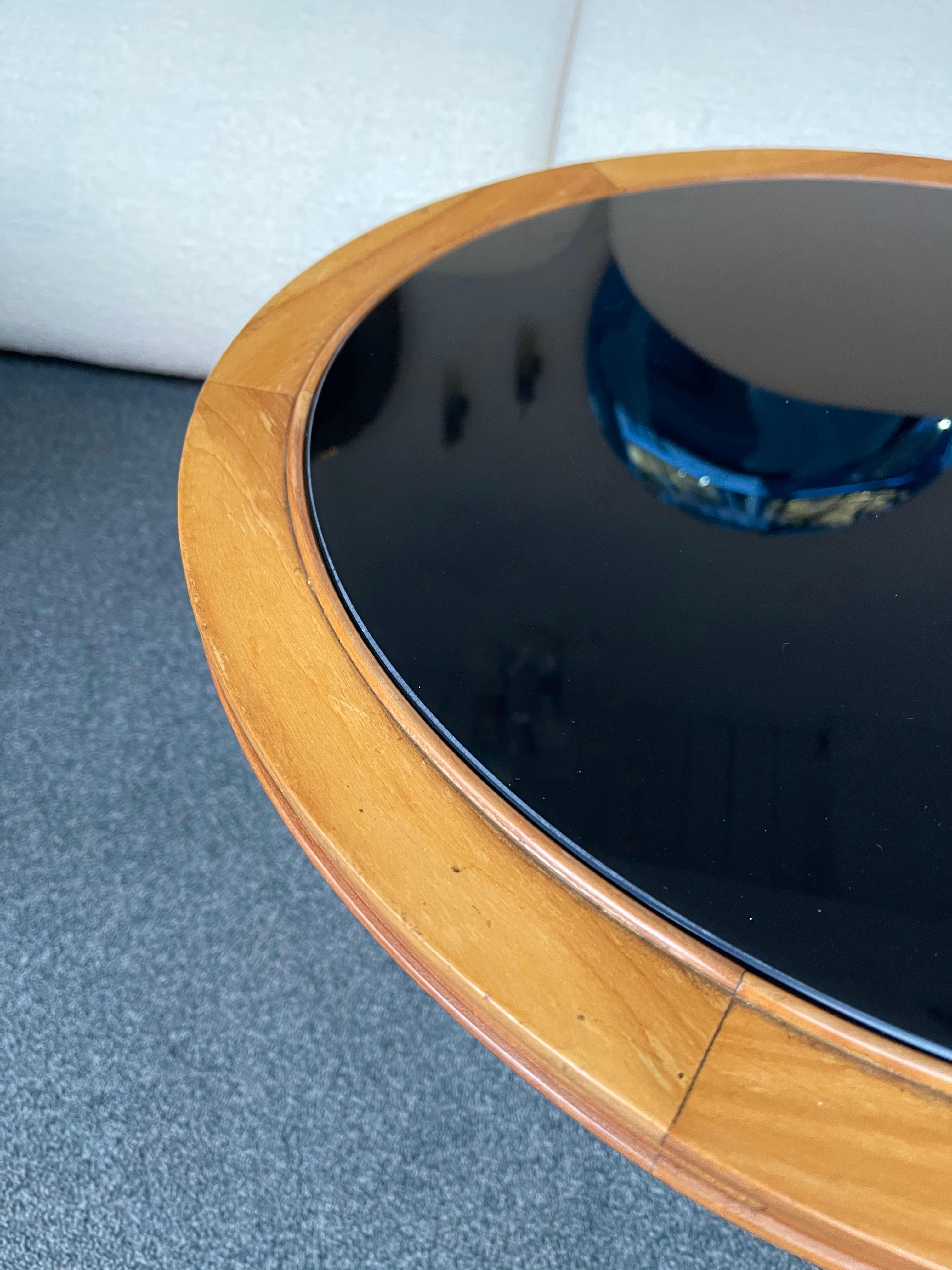 Table basse italienne du milieu du siècle en Wood et verre opalin, Italie, années 1950 7