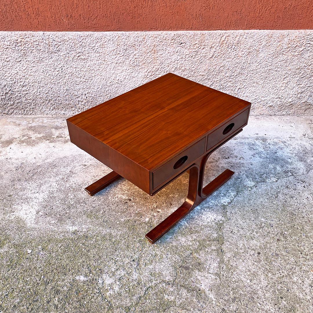 Italian Mid Century Wood Bedside or Coffee Tables, G. Frattini for Bernini, 1957 1