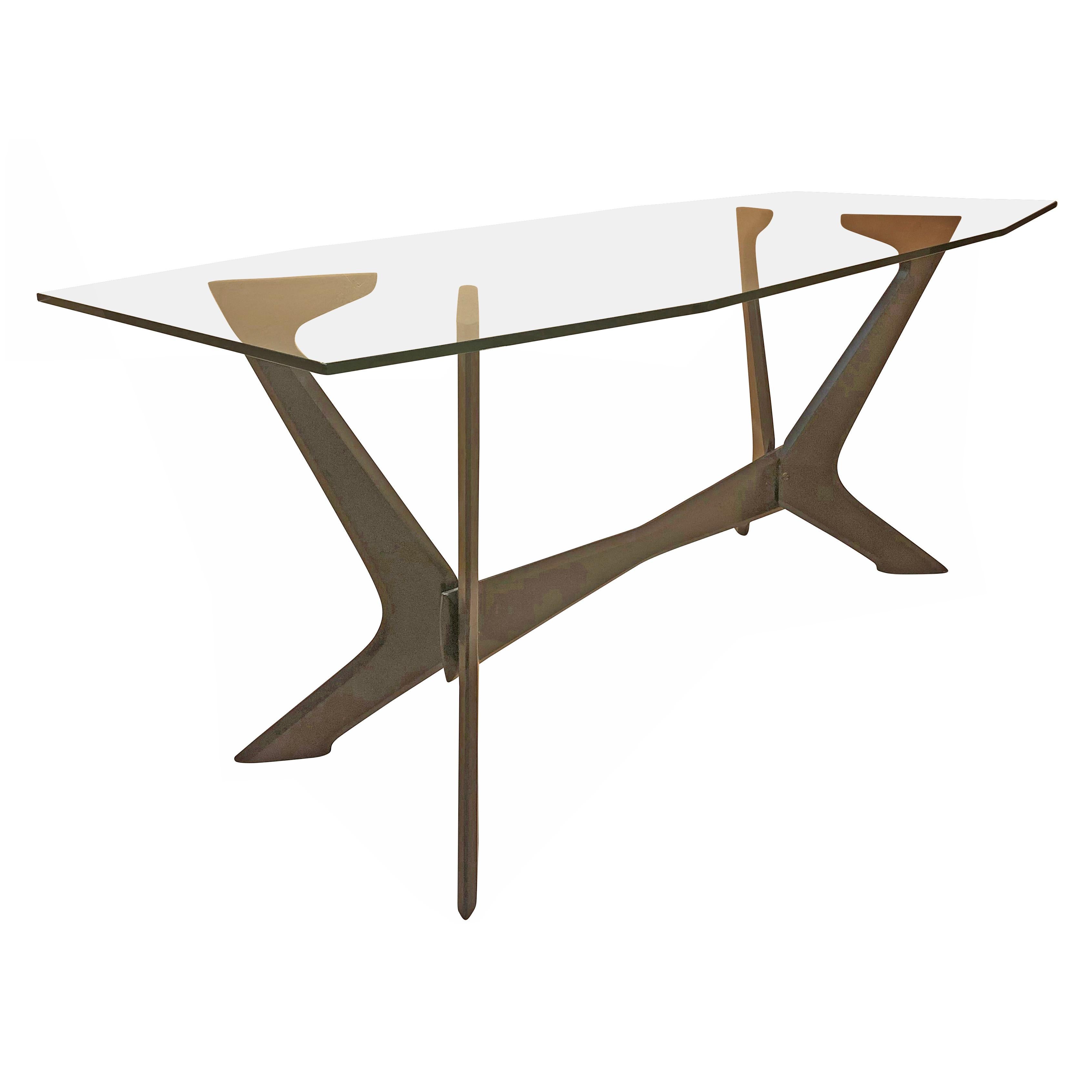 Italian Midcentury Wood Dining Table In Good Condition In New York, NY