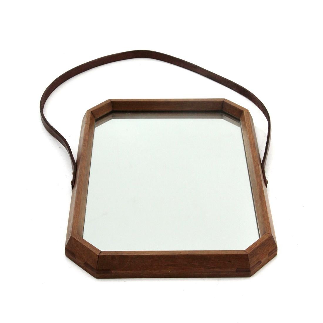 Italian Midcentury Wood Frame Mirror, 1960s (Mitte des 20. Jahrhunderts)