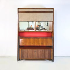 Mueble Bar Italiano de Madera Rojo de Mediano Siglo de Osvaldo Borsani para Tecno, años 50