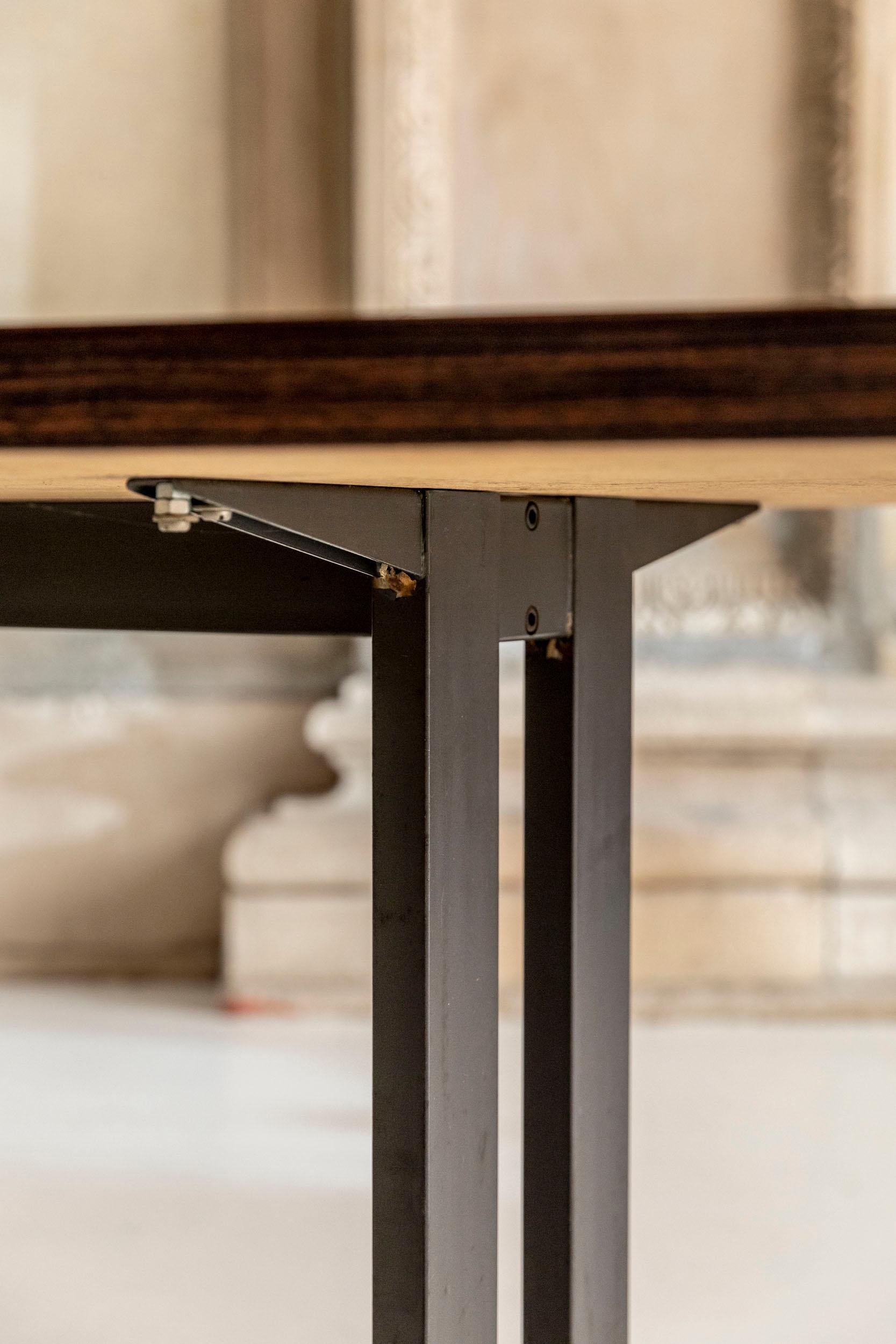 Italian Mid-Century Wood Table Attributed to Gio Ponti for Rima Padova  3