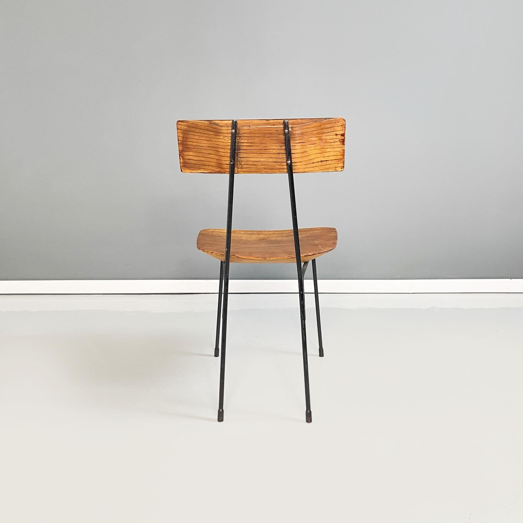 Mid-20th Century Italian Mid-Century Wooden and Black Enamelled Metal Rod Chair, 1950s For Sale