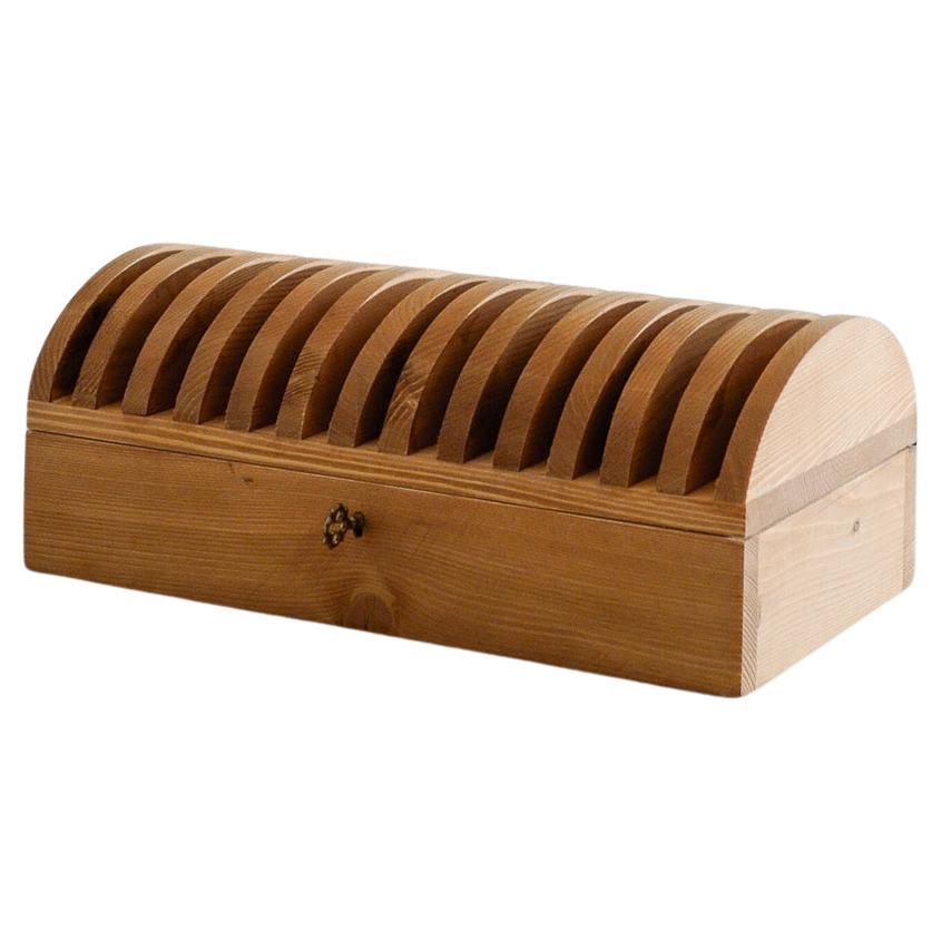 Boîte en bois du milieu du siècle en pin par Mario Ceroli pour Poltronova, 1970 en vente