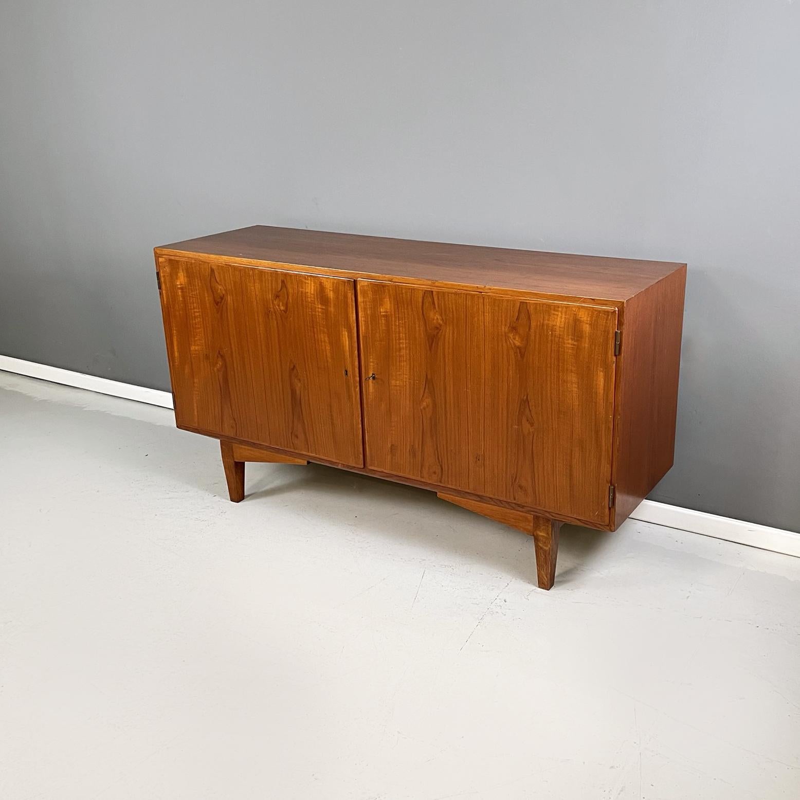 Mid-Century Modern Italian Midcentury Wooden Sideboard with Drawer and Shelves, 1960s For Sale