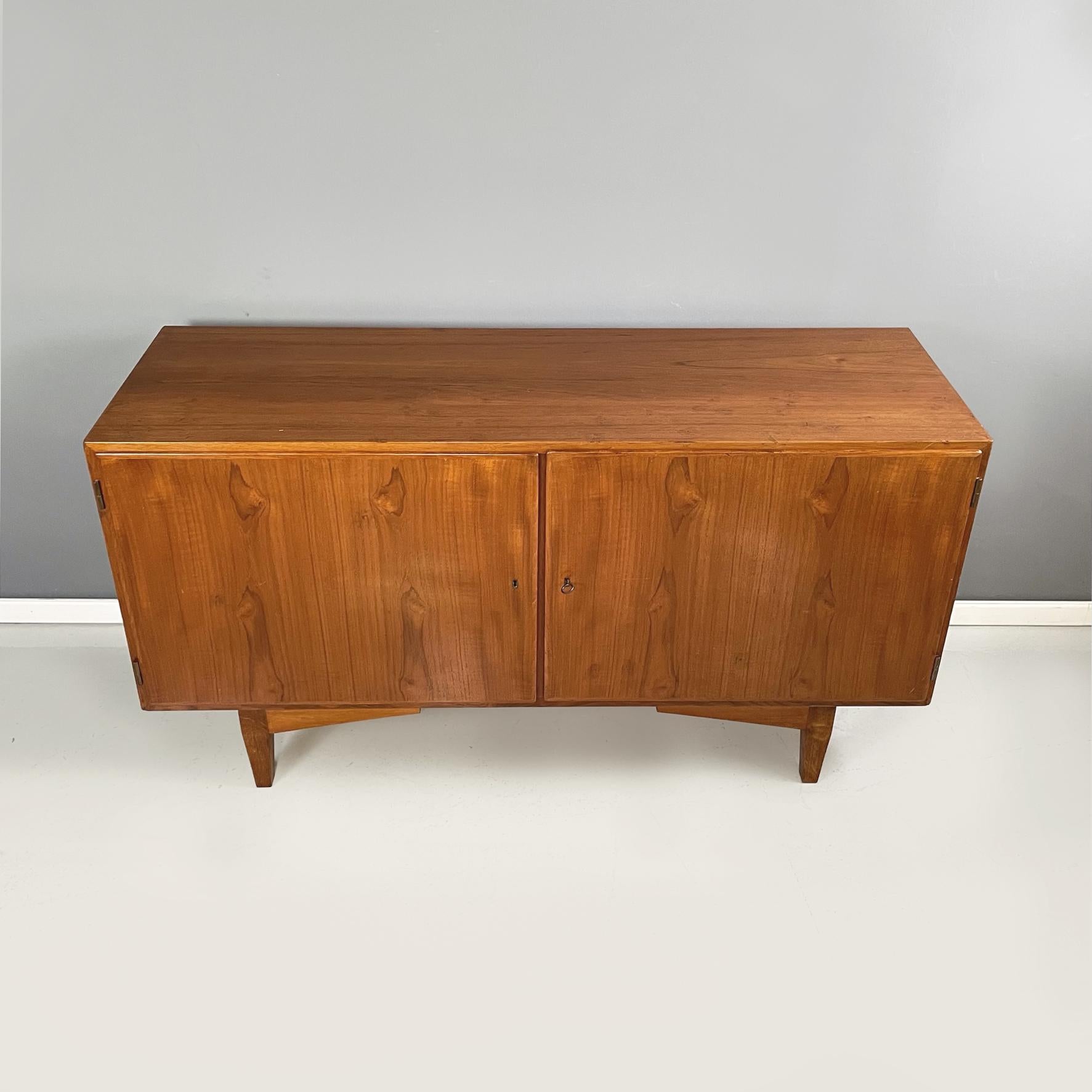 Mid-20th Century Italian Midcentury Wooden Sideboard with Drawer and Shelves, 1960s For Sale