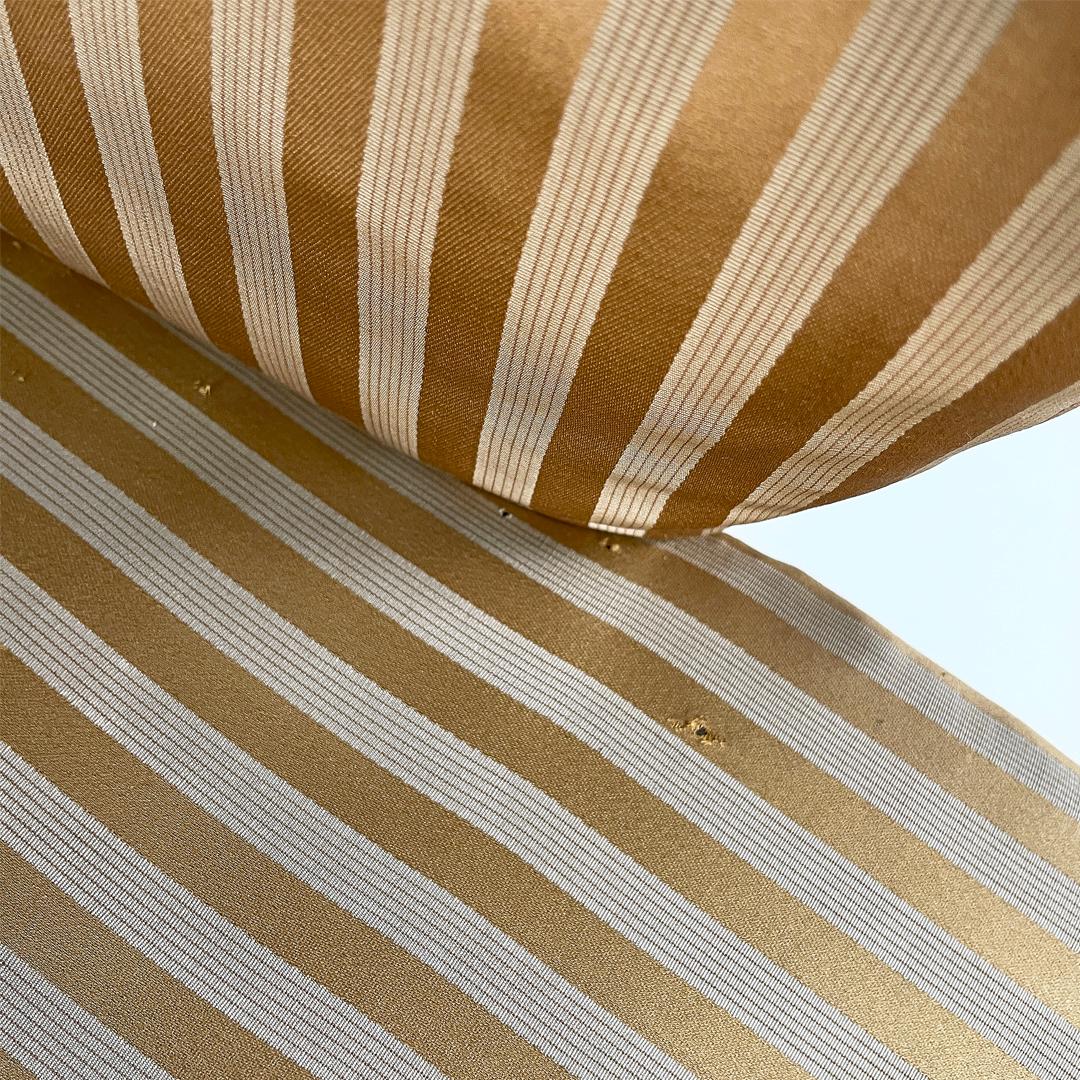 Sillones italianos de madera a rayas de mediados de siglo, años 50 en venta 9