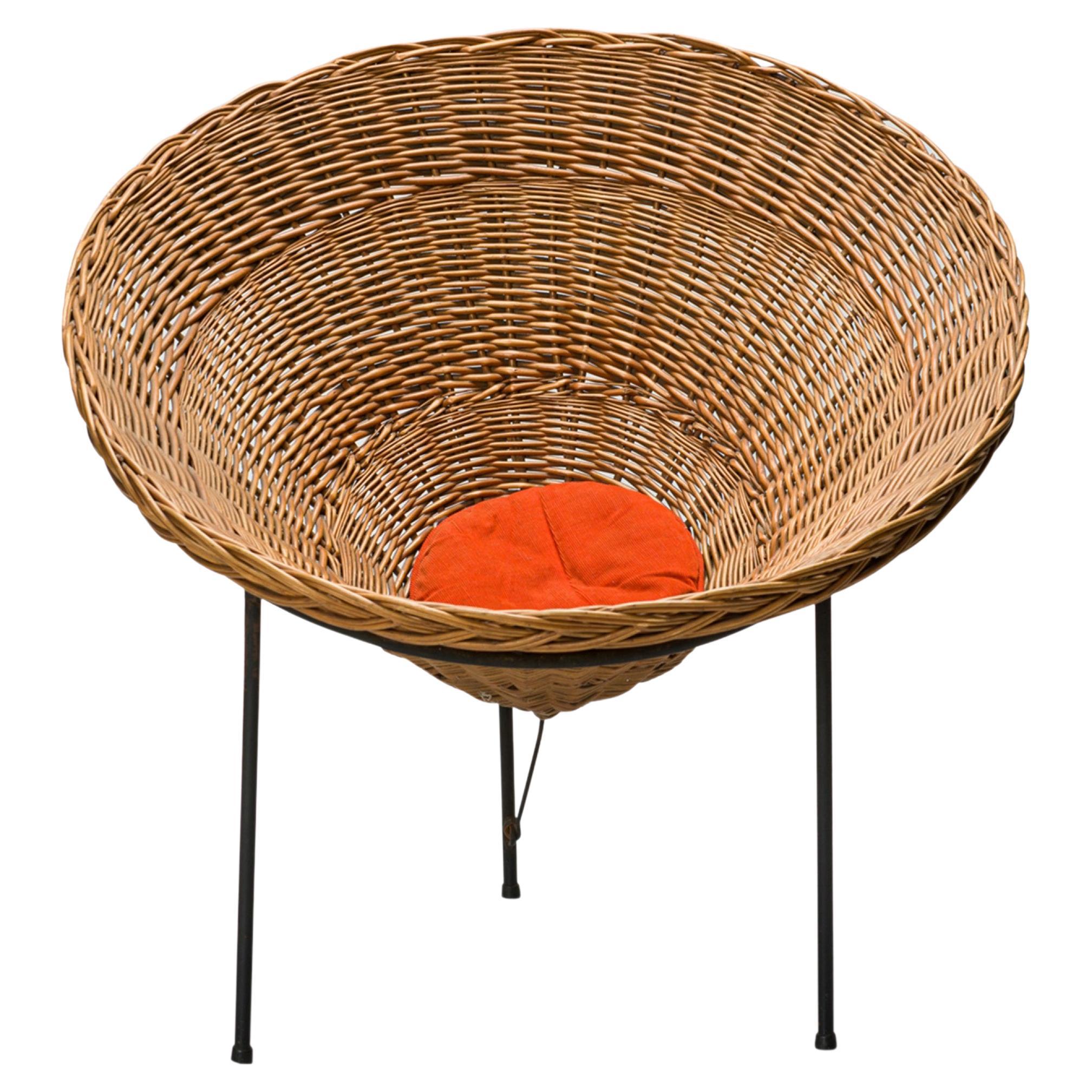 Italian Mid-Century Woven Wicker Conical Round Basket Chair For Sale