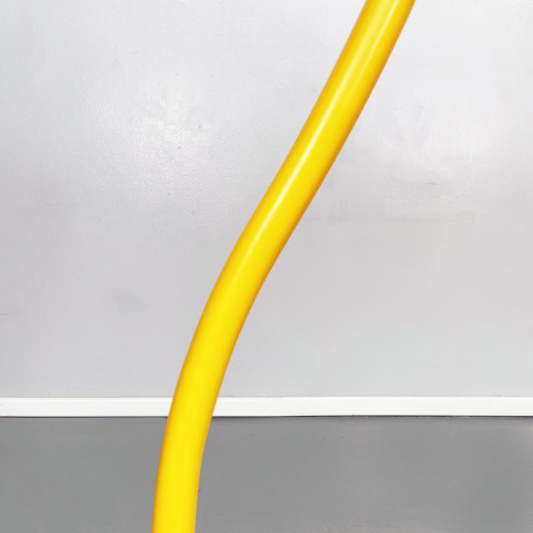 Italian Mid-Century Yellow Floor Lamp Locus Solus Gae Aulenti Poltronova, 1960s 8