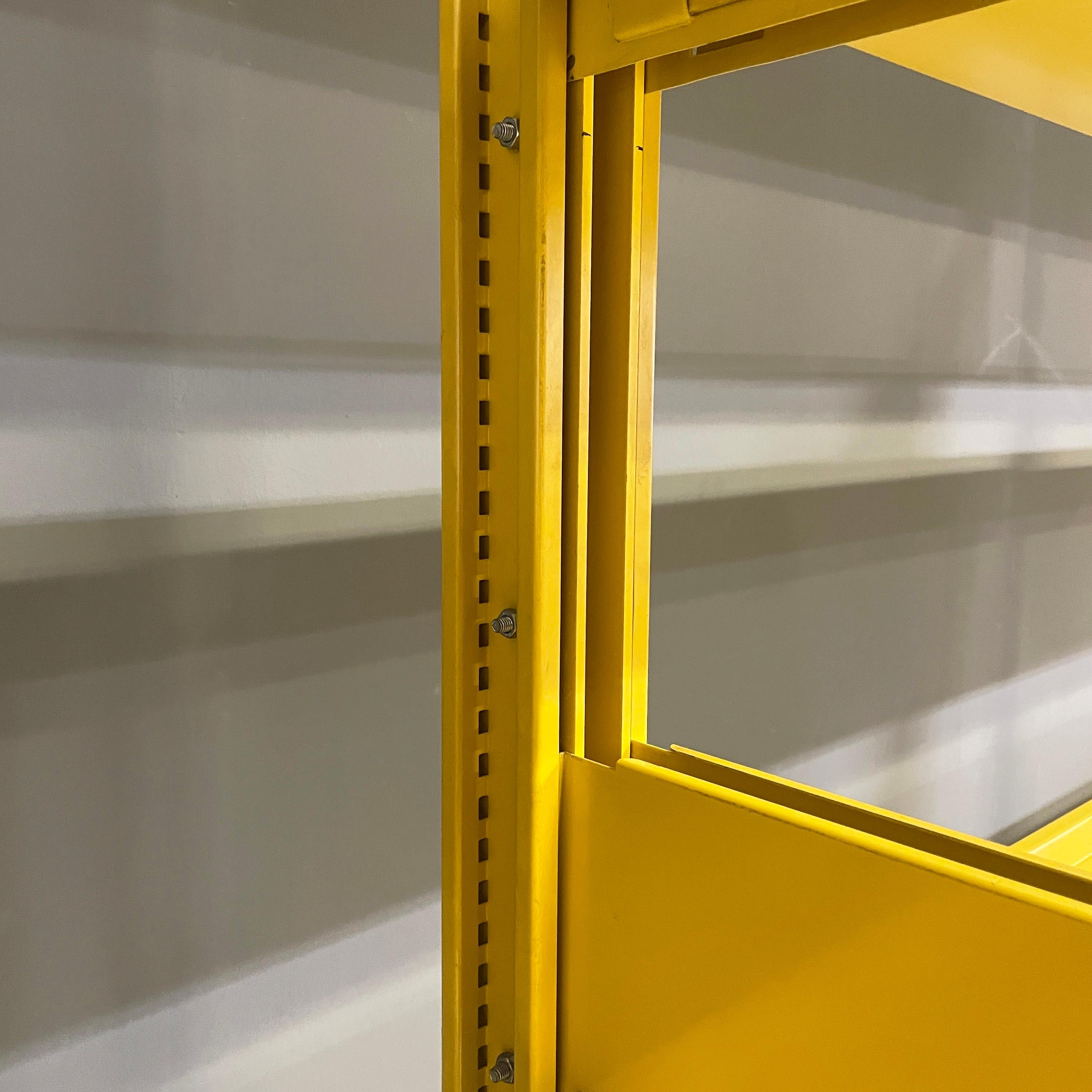 Italian mid-century Yellow metal modular bookcase Congresso by Lips Vago, 1960s For Sale 5