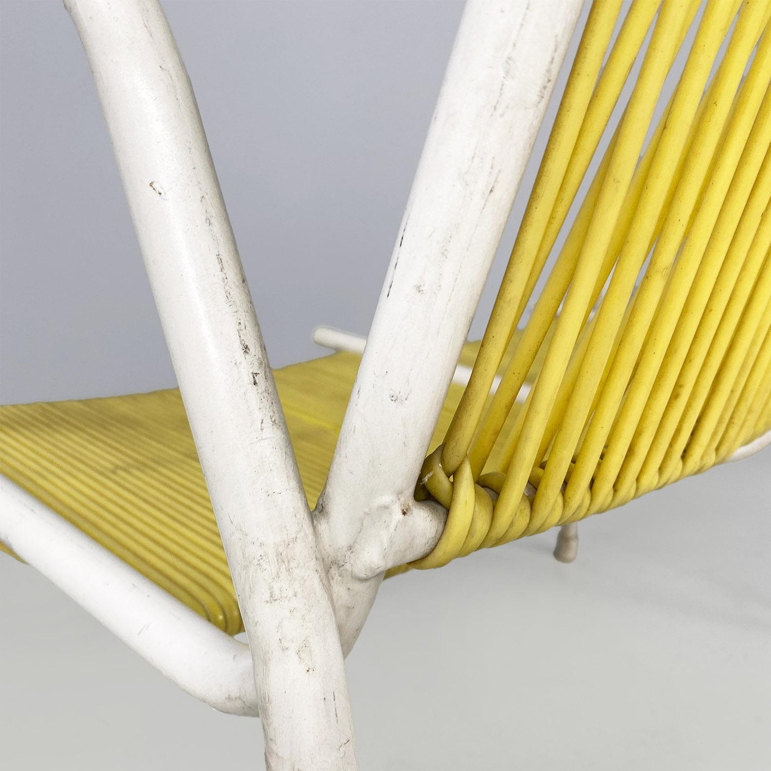 Italian mid century yellow plastic and white metal two seater bench, 1950s For Sale 2