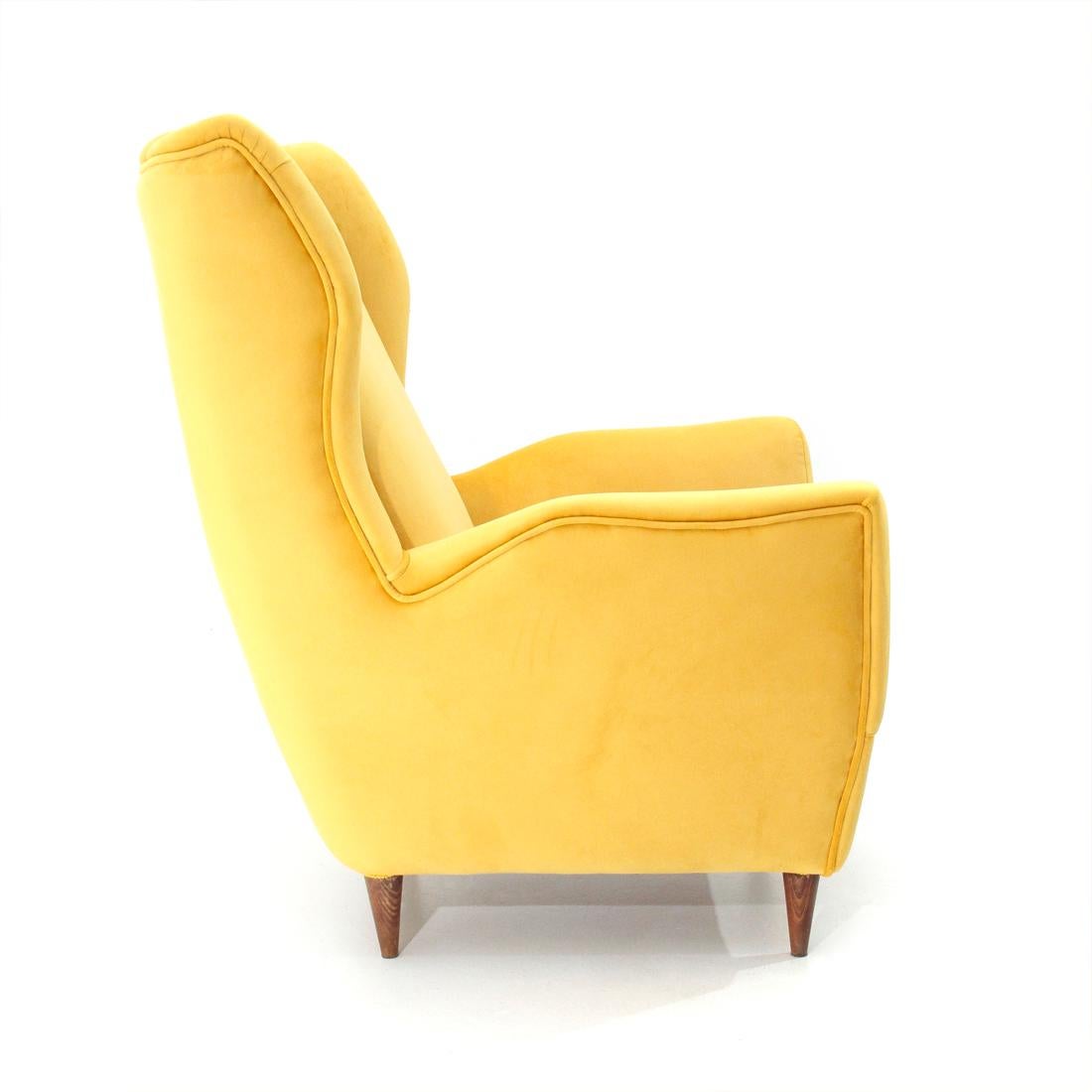 Mid-20th Century Italian Midcentury Yellow Velvet Armchair, 1950s