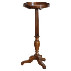 Italian Mid Neoclassic Walnut Gueridon, ca. 1835