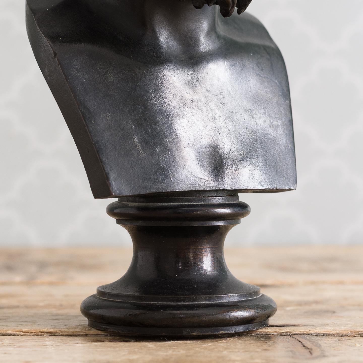 Buste de Lucius Verus en bronze italien du milieu du XIXe siècle en vente 5
