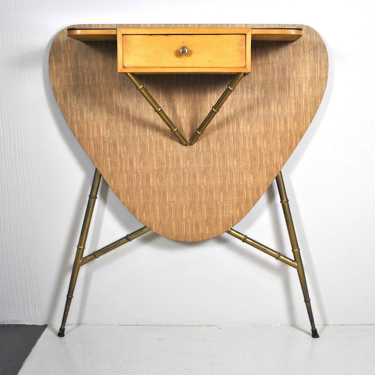 Italian Midcentury 1960s Consolle in Brass and Wood For Sale 4