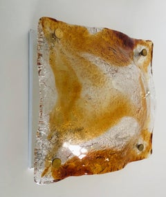 Applique murale italienne du milieu du siècle dernier en verre de Murano ambré par Mazzega, 1970