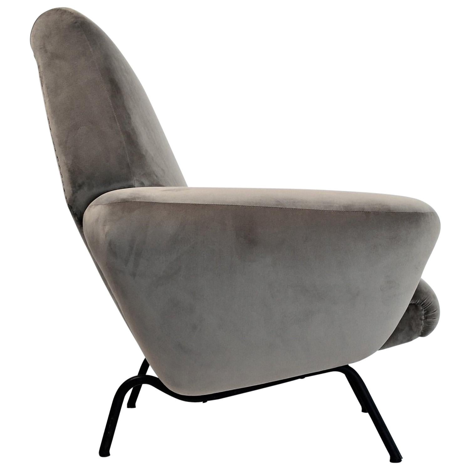 Italian Midcentury Armchair Re-upholstered in Grey Soft Velvet, 1950s